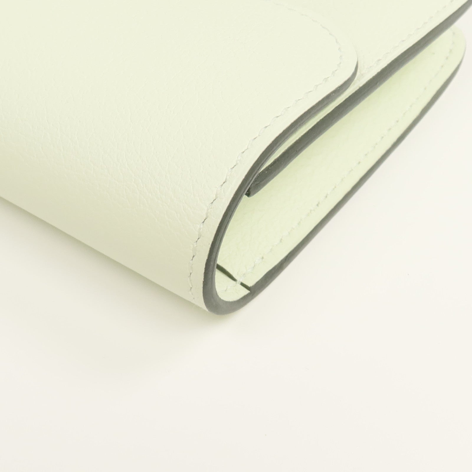 HERMES 【激減優惠】Evercolor皮革Constance Slim Wallet銀扣錢包Vert Fizz