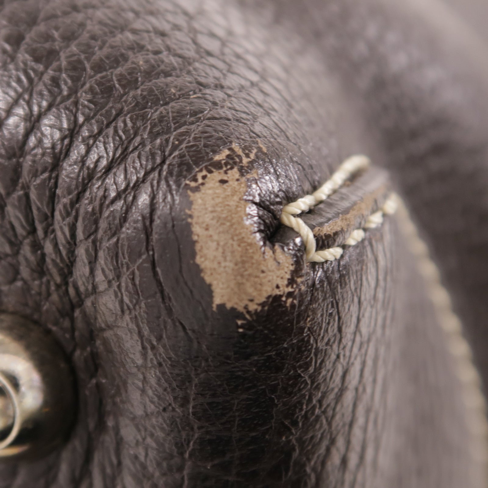 TOD'S 牛皮皮革Tote Bag銀扣肩背袋