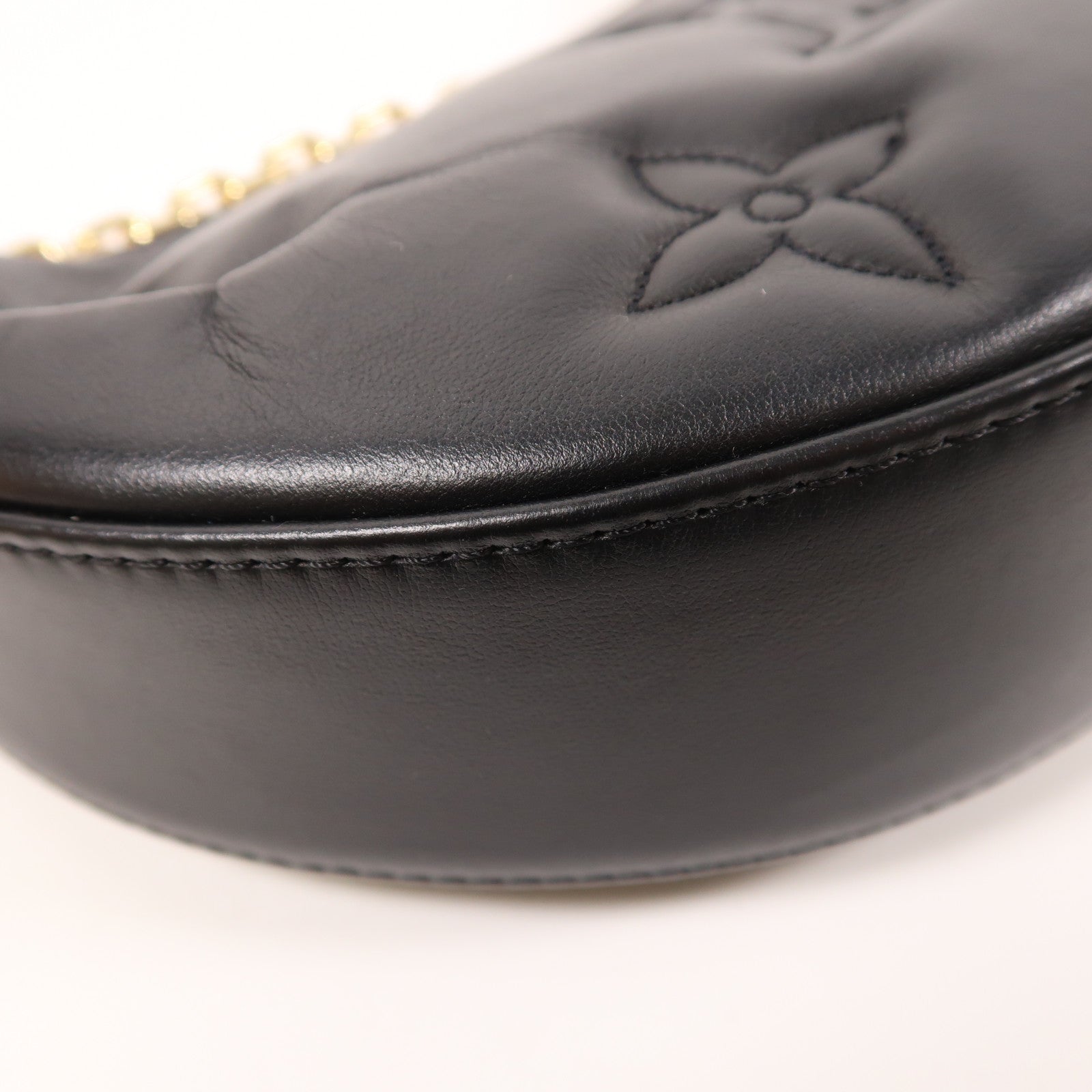 LOUIS VUITTON 牛皮皮革Bubble Glam Over The Moon金扣鏈帶肩背袋