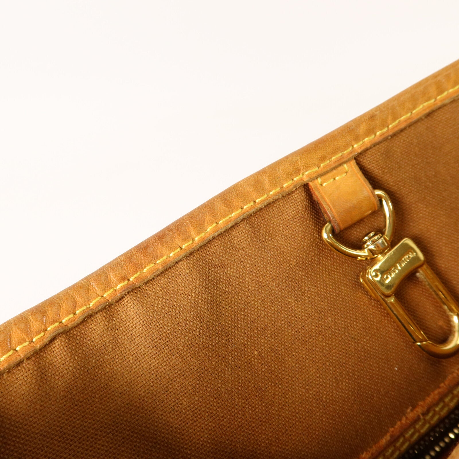 LOUIS VUITTON Monogram Batignolles金扣肩背袋