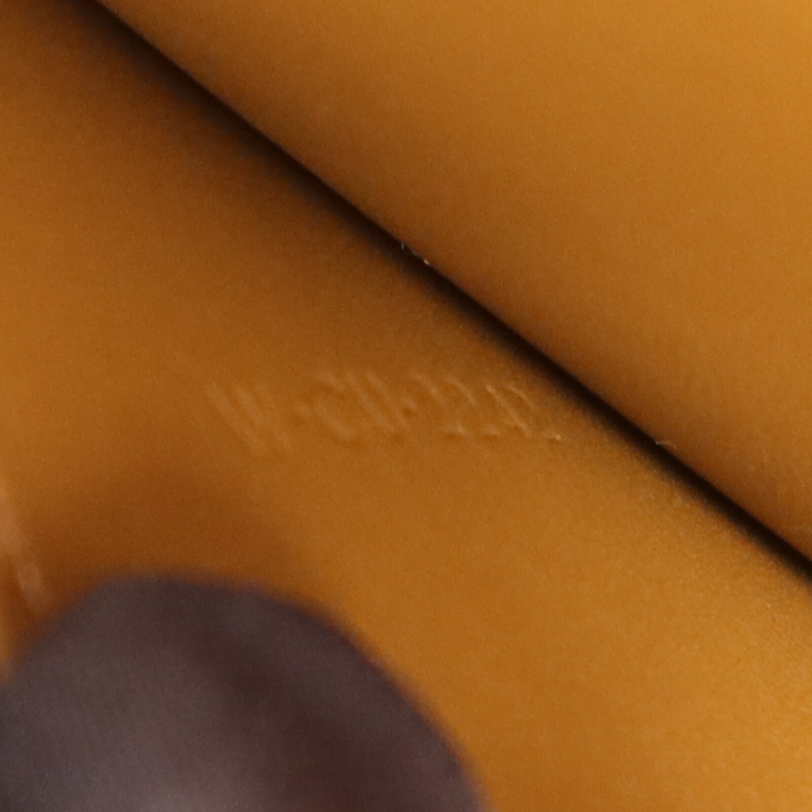 CELINE 牛皮皮革Mini Classic Box金扣肩背袋