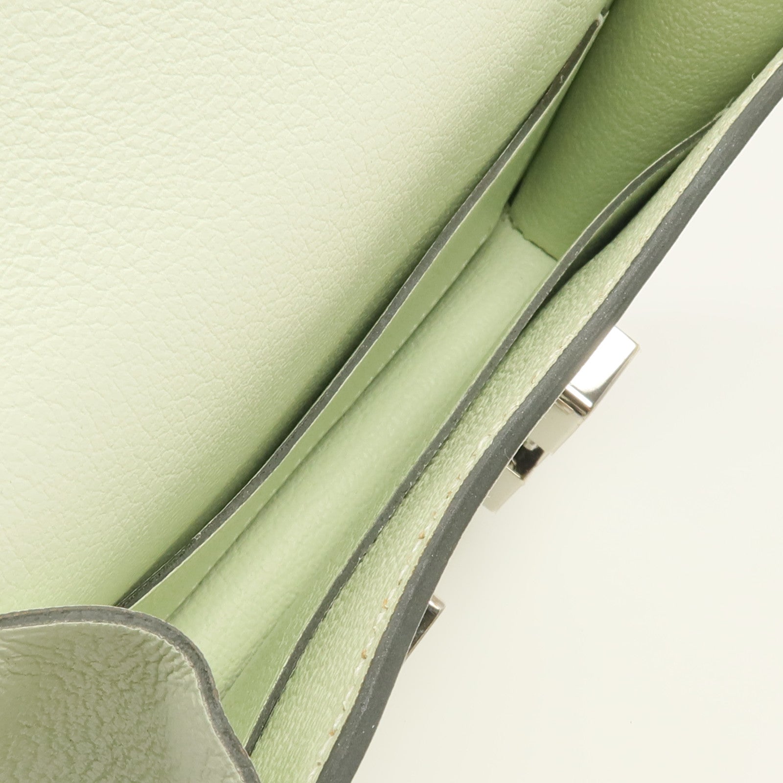 HERMES 【激減優惠】Evercolor皮革Constance Slim Wallet銀扣錢包Vert Fizz