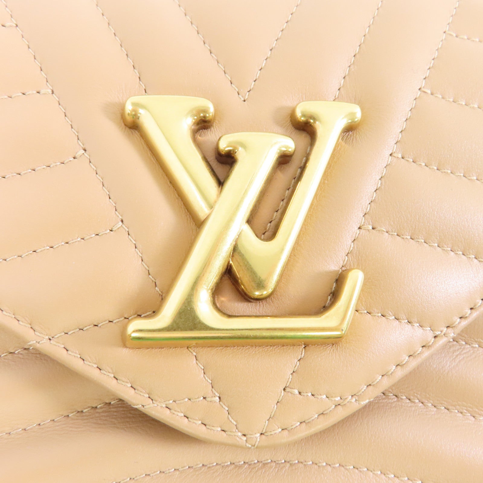 LOUIS VUITTON 【激減優惠】羊皮皮革New Wave MM金扣手挽肩背兩用袋米色