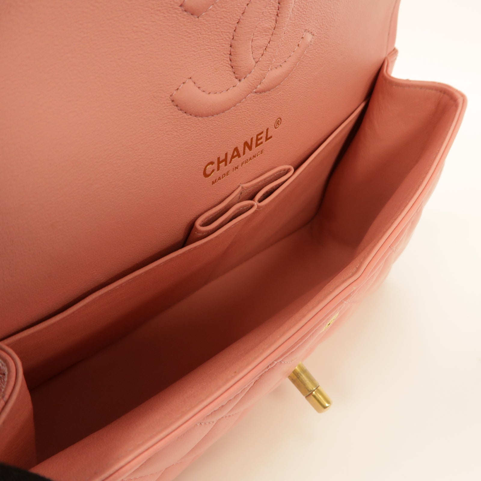 CHANEL 【激減優惠】菱格羊皮皮革Classic金扣鏈帶肩背袋粉紅色
