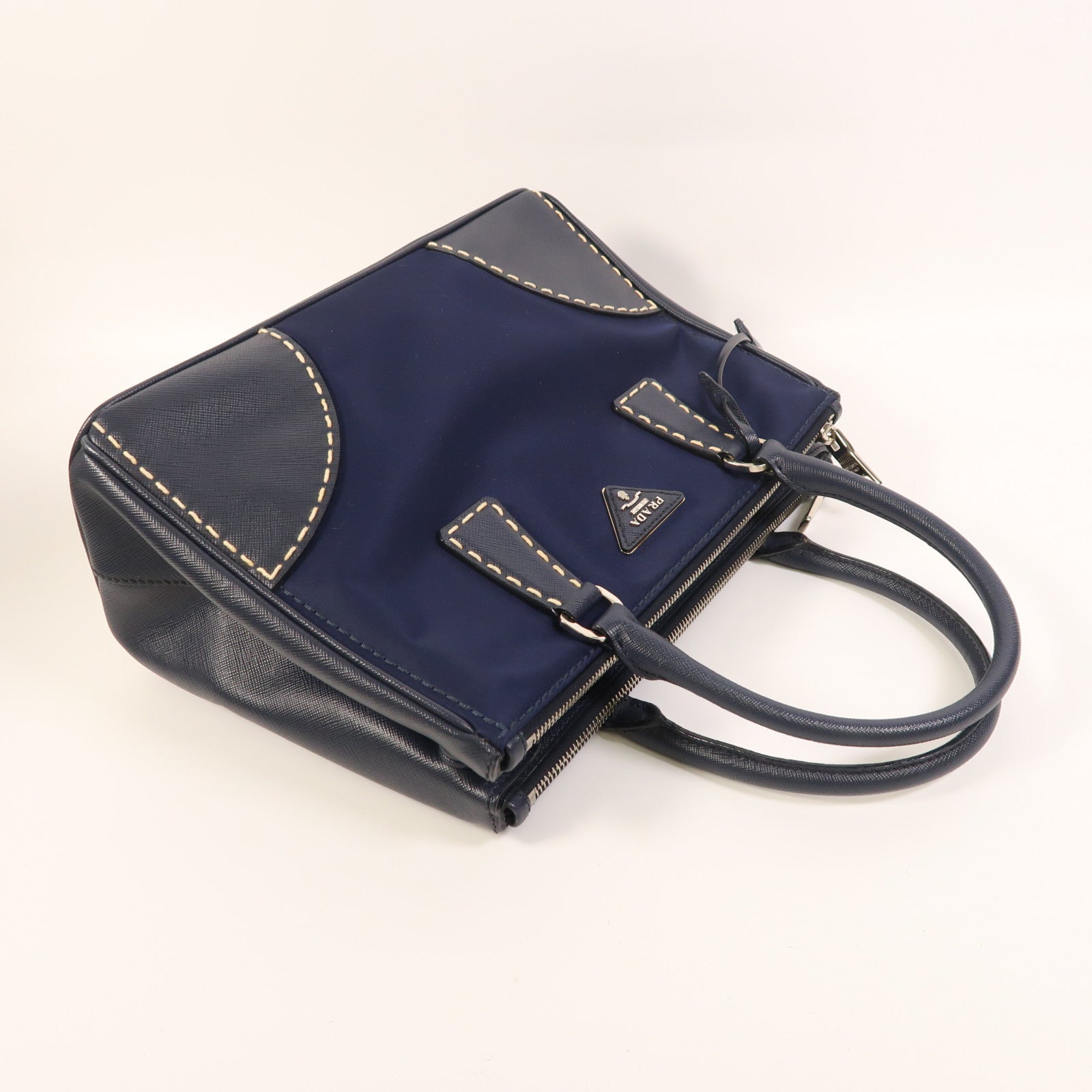 PRADA 尼龍/牛皮皮革2 Way Shoulder銀扣手挽肩背兩用袋