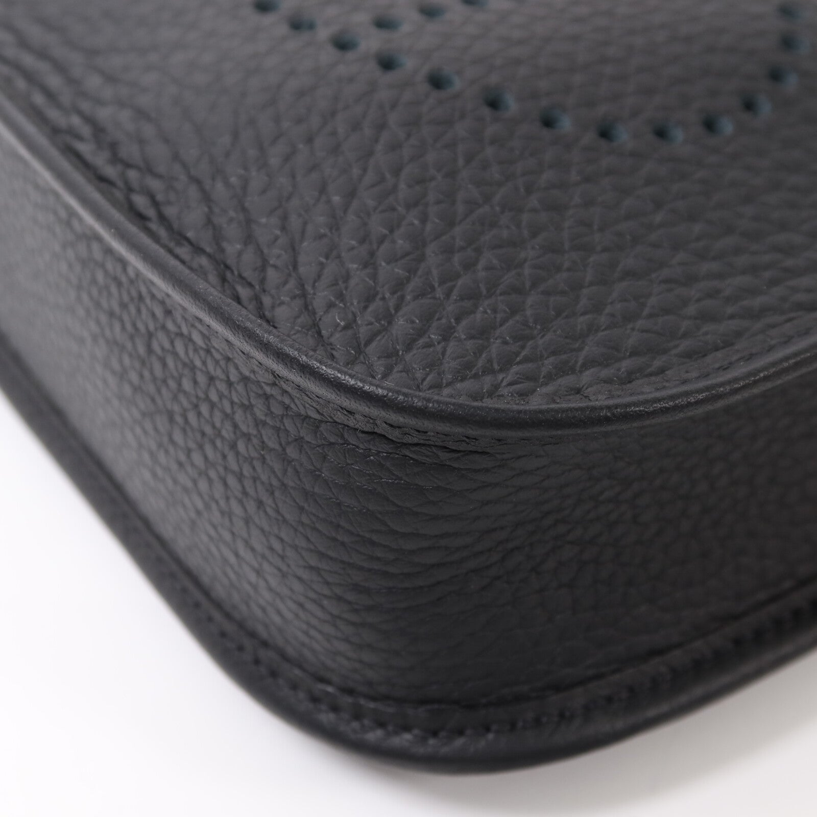 HERMES Clemence皮革Evelyne TPM金扣肩背袋Noir