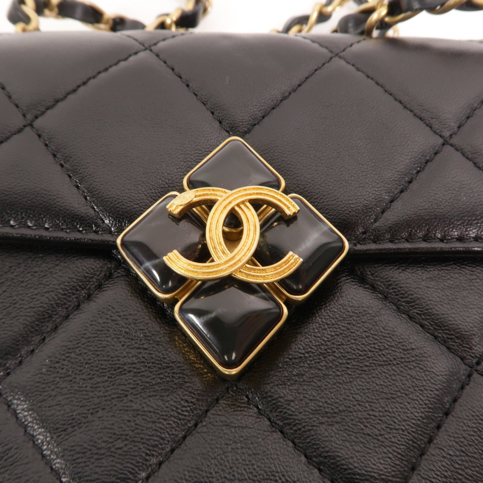 CHANEL 牛皮皮革Chain Shoulder鏈帶肩背袋