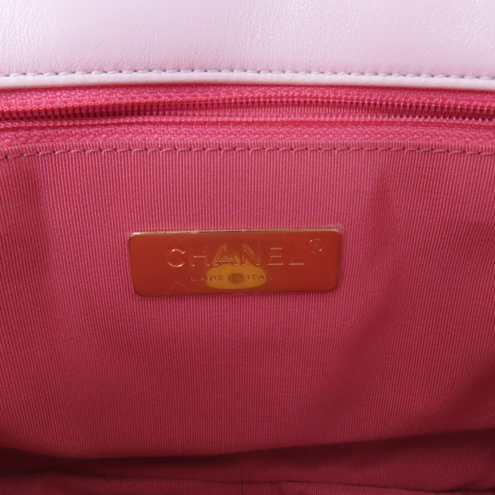 CHANEL 羊皮皮革Chanel 19 Small金扣鏈帶手挽肩背兩用袋