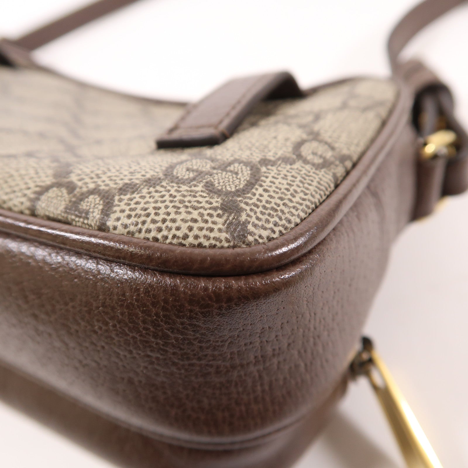 GUCCI 【激減優惠】塗層帆布Ophidia金扣肩背袋