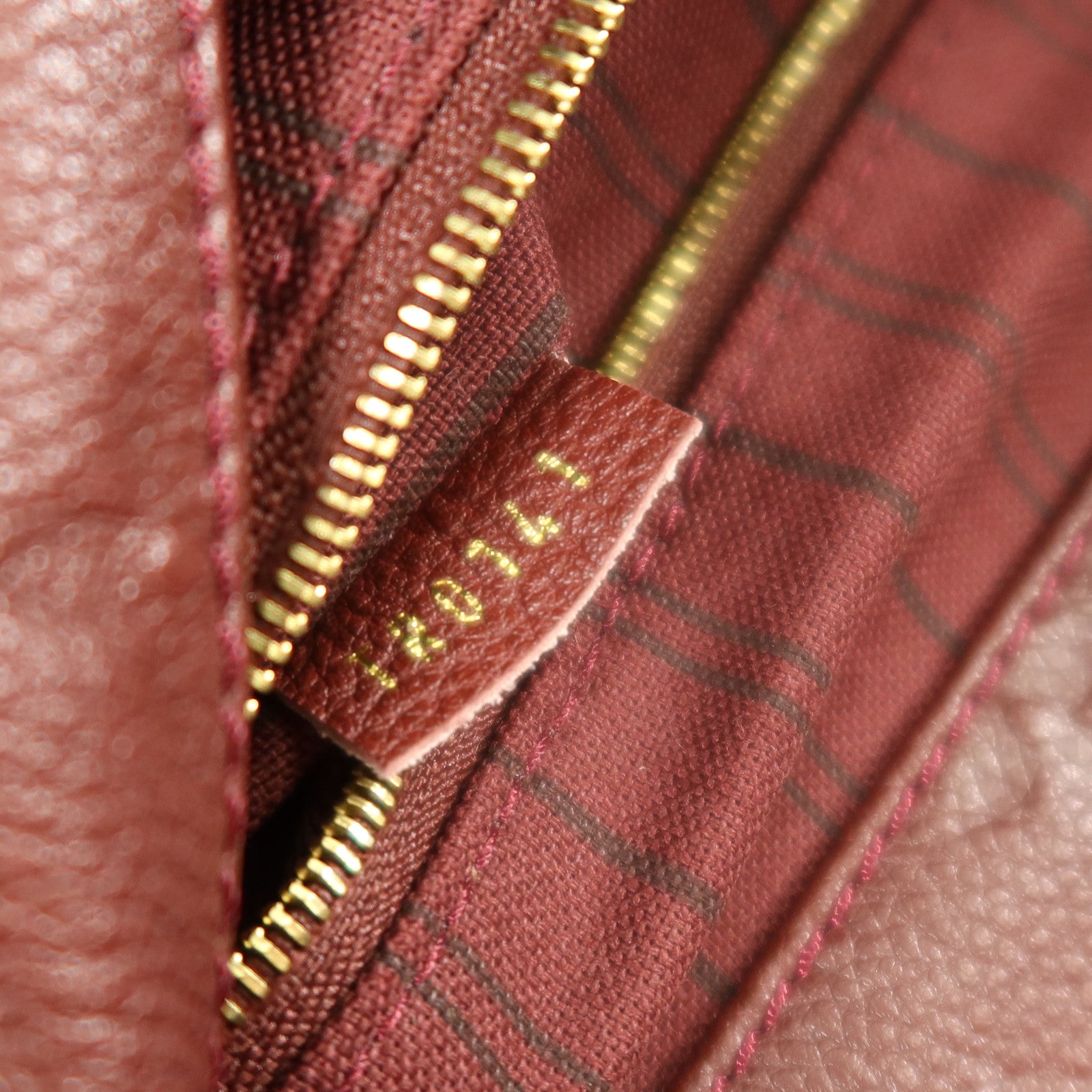 LOUIS VUITTON Monogram Empreinte Artsy MM金扣肩背袋