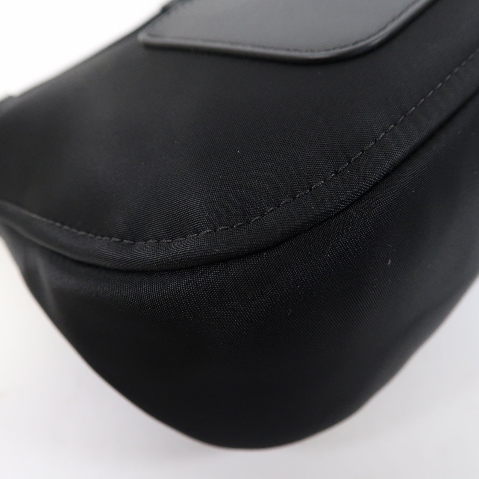 Kate Spade 尼龍Shoulder Bag金扣肩背袋黑色