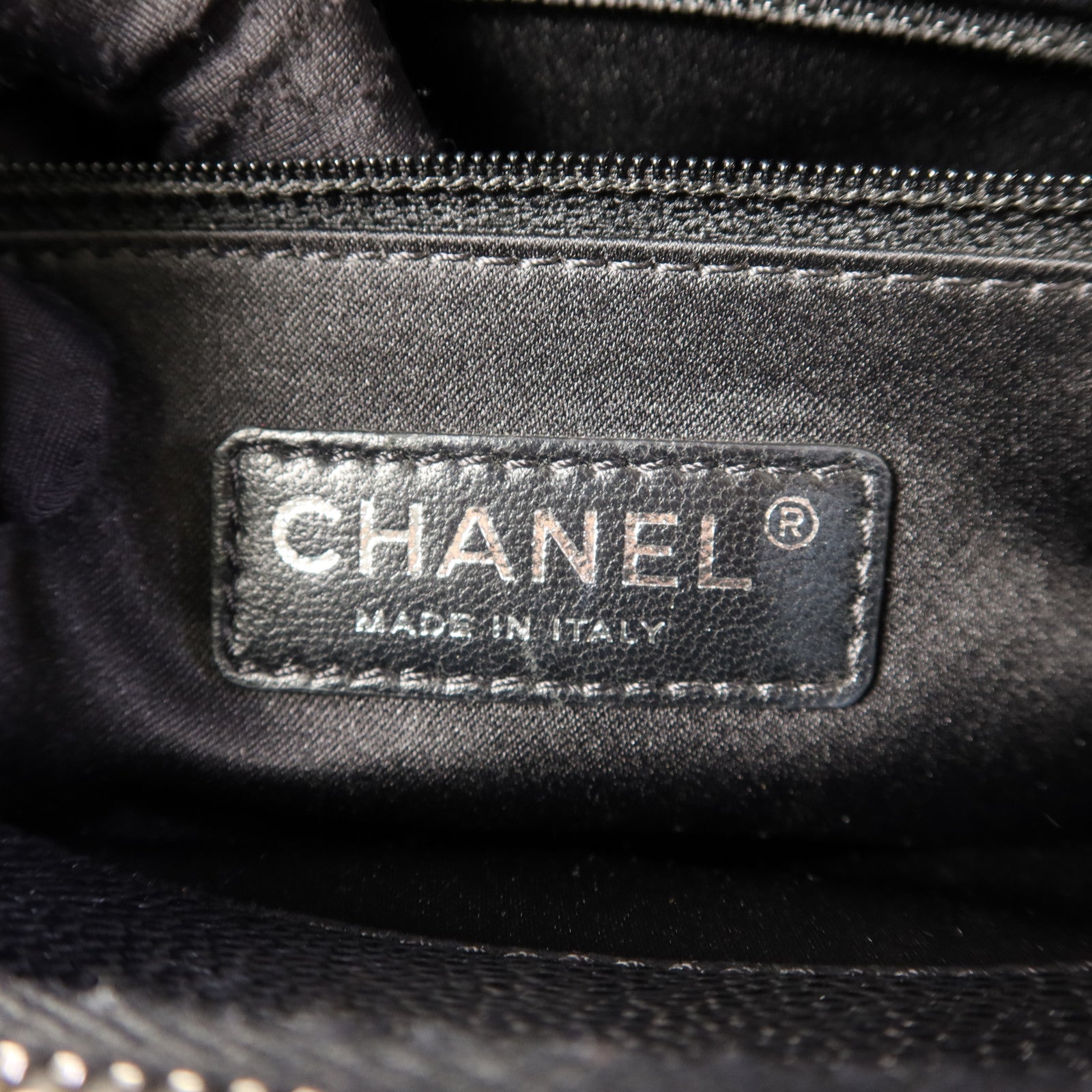 CHANEL 牛皮皮革GST Grand Shopping Tote Bag銀扣鏈帶肩背袋