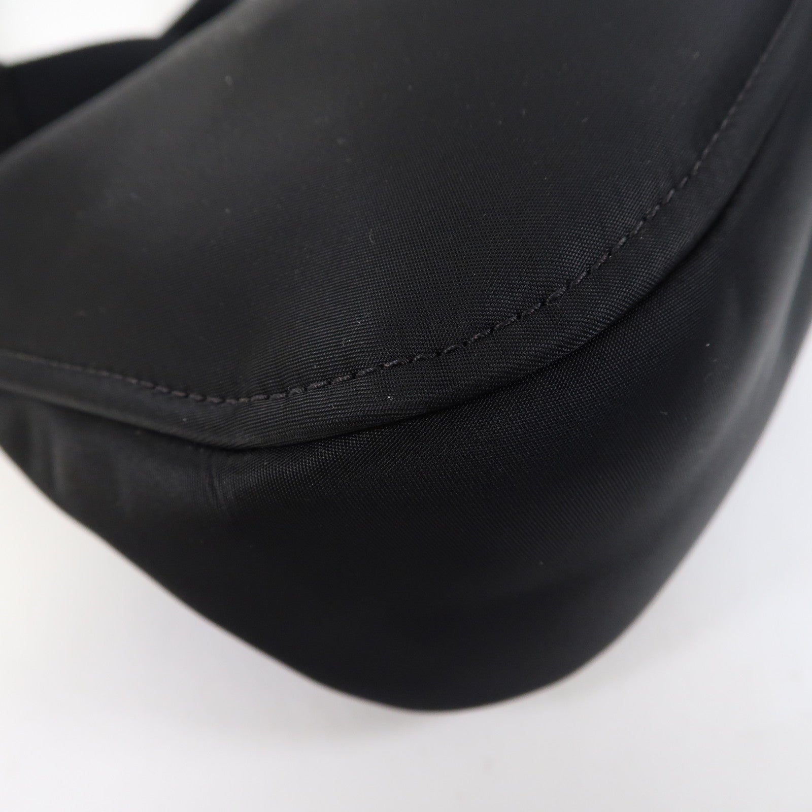 Kate Spade 尼龍Shoulder Bag金扣肩背袋黑色