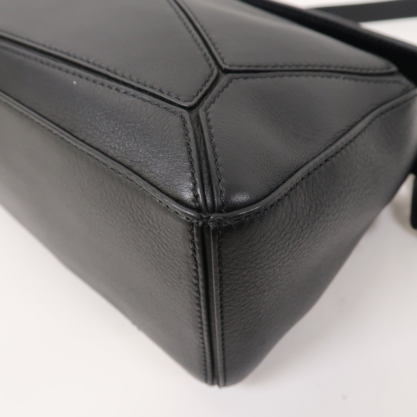 LOEWE 牛皮皮革Small Puzzle銀扣手挽肩背兩用袋黑色