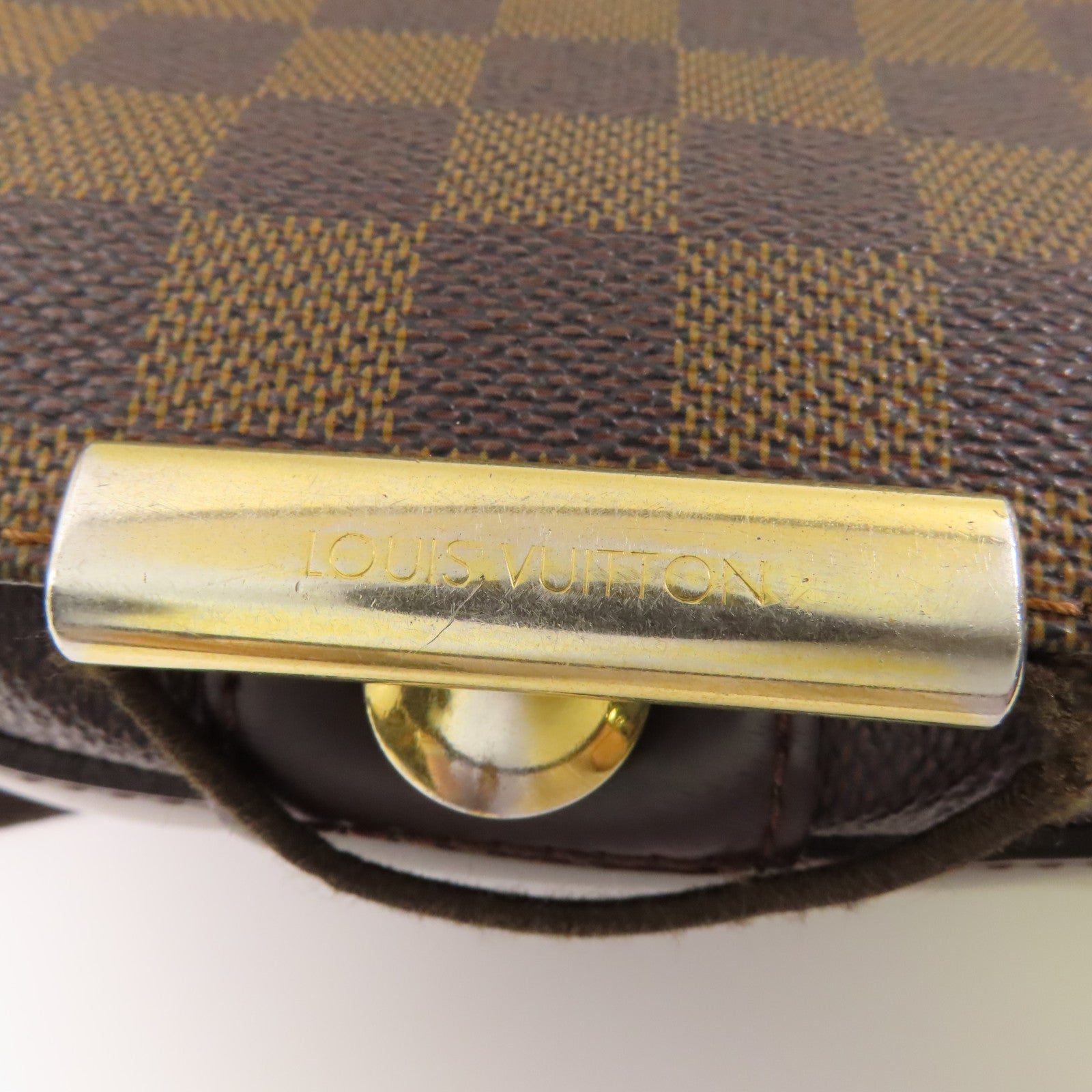 LOUIS VUITTON Damier Bastille金扣肩背袋