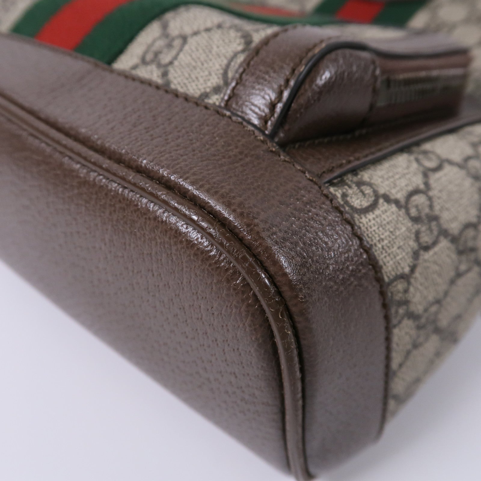 GUCCI 塗層帆布GG Supreme Backpack背包