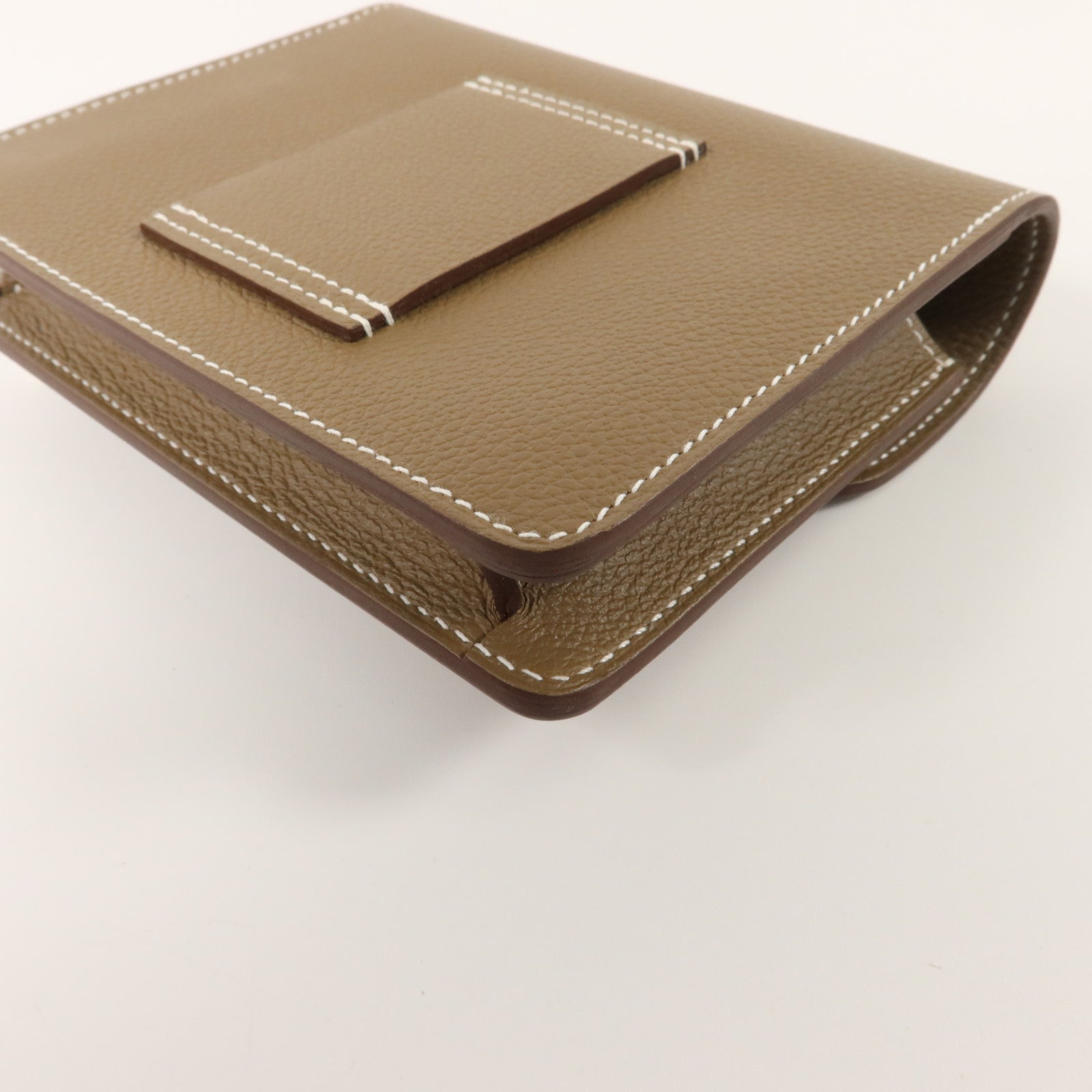 HERMES Evercolor皮革Roulis Slim金扣手拿包Etoupe