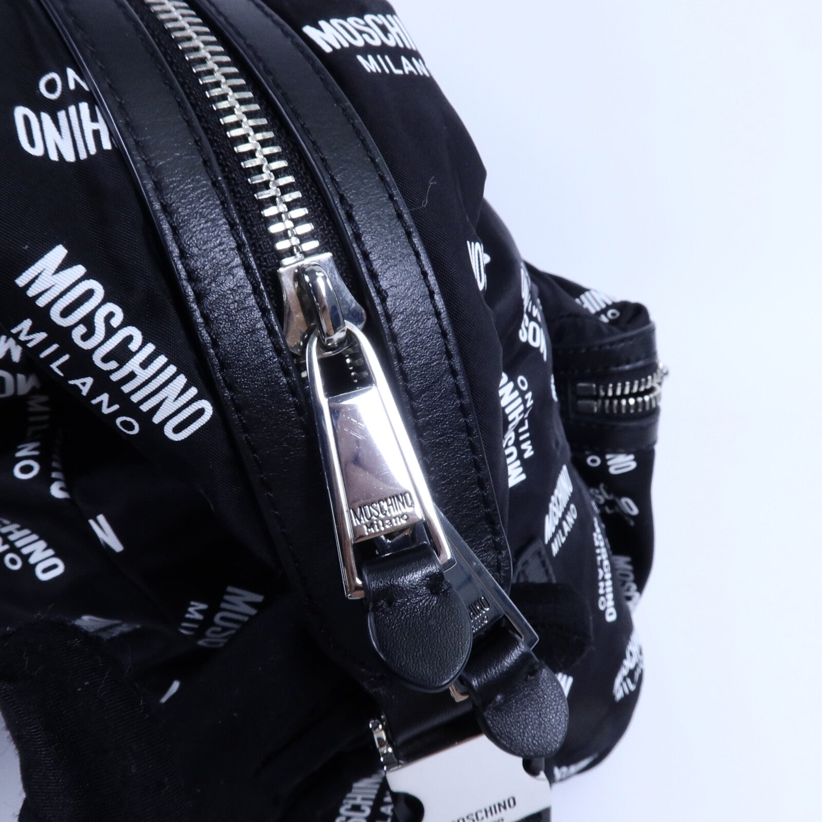 MOSCHINO 尼龍Backpack背包