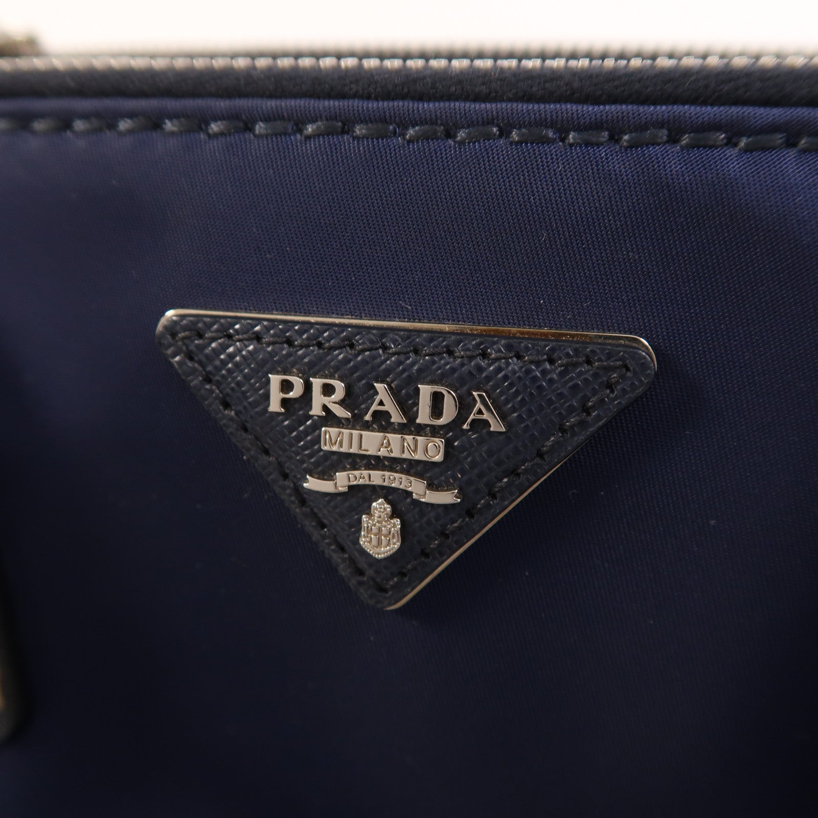 PRADA 尼龍/牛皮皮革2 Way Shoulder銀扣手挽肩背兩用袋