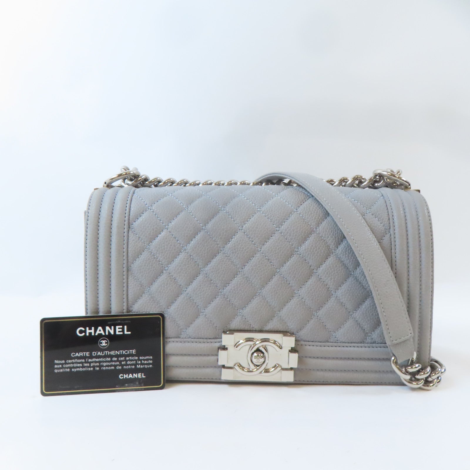 CHANEL 【激減優惠】菱格牛皮皮革Boy 25銀扣鏈帶肩背袋灰色