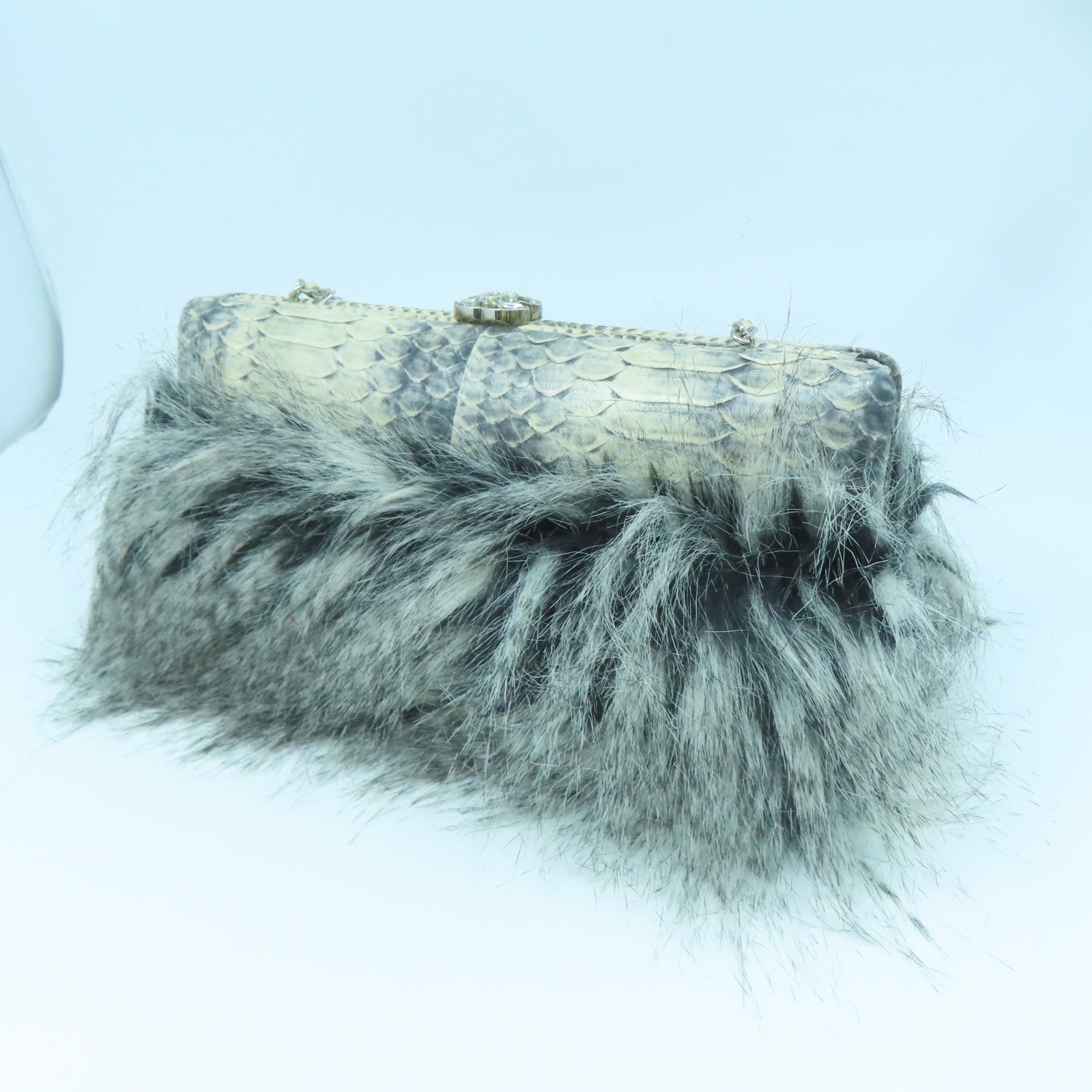 CHANEL Snakeskin Leather / Furry Clutch With Chain Silver Buckle Chain Shoulder Bag White