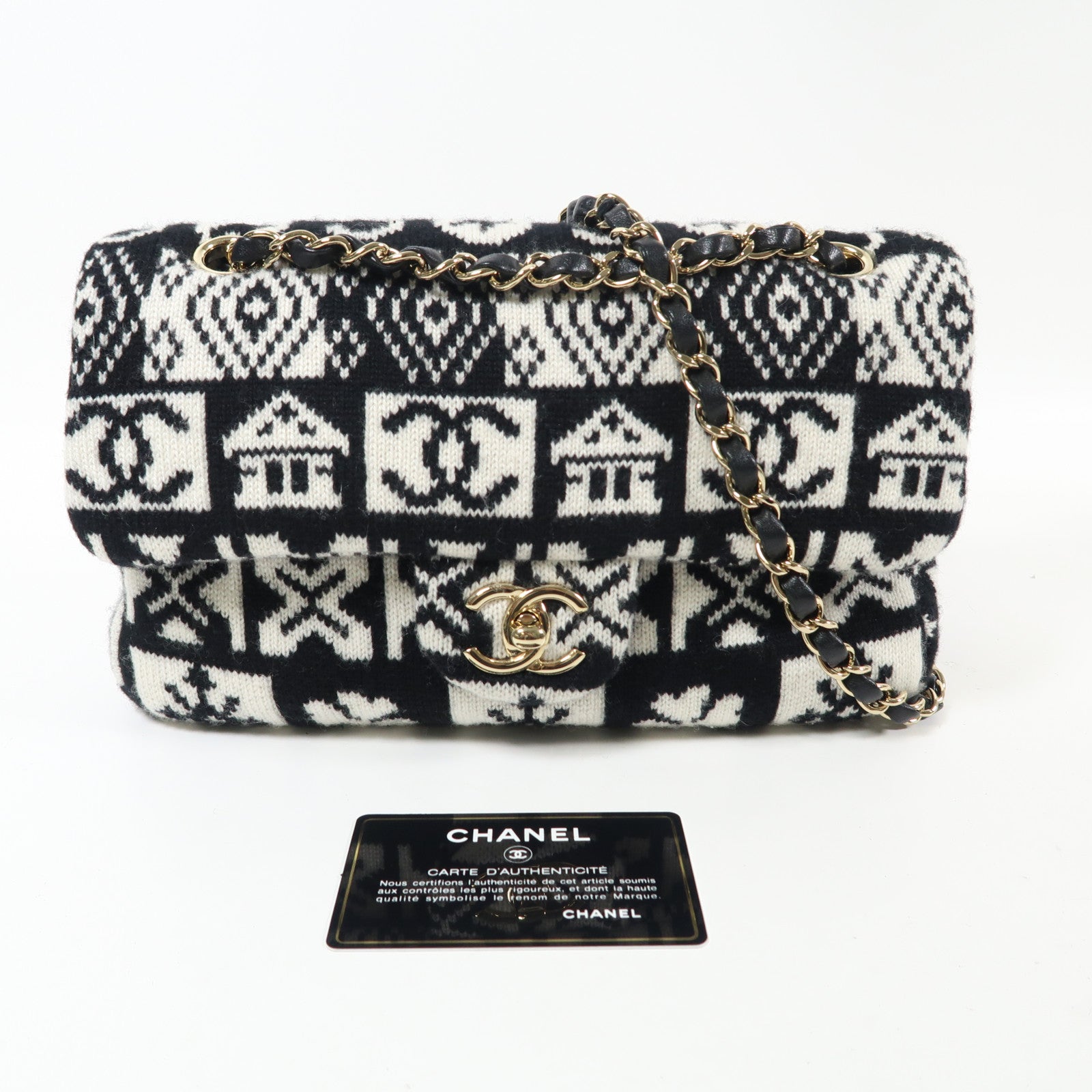 CHANEL 軟呢Chain Shoulder金扣鏈帶肩背袋黑色/白色