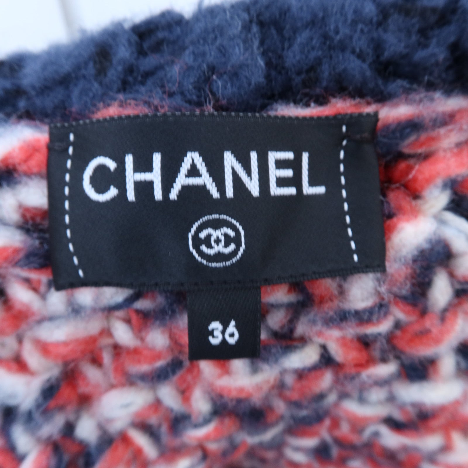 CHANEL Silk/Cashmere Cardigan針織
