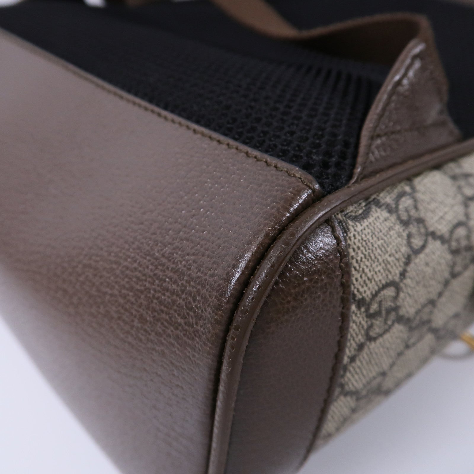 GUCCI 塗層帆布GG Supreme Backpack背包