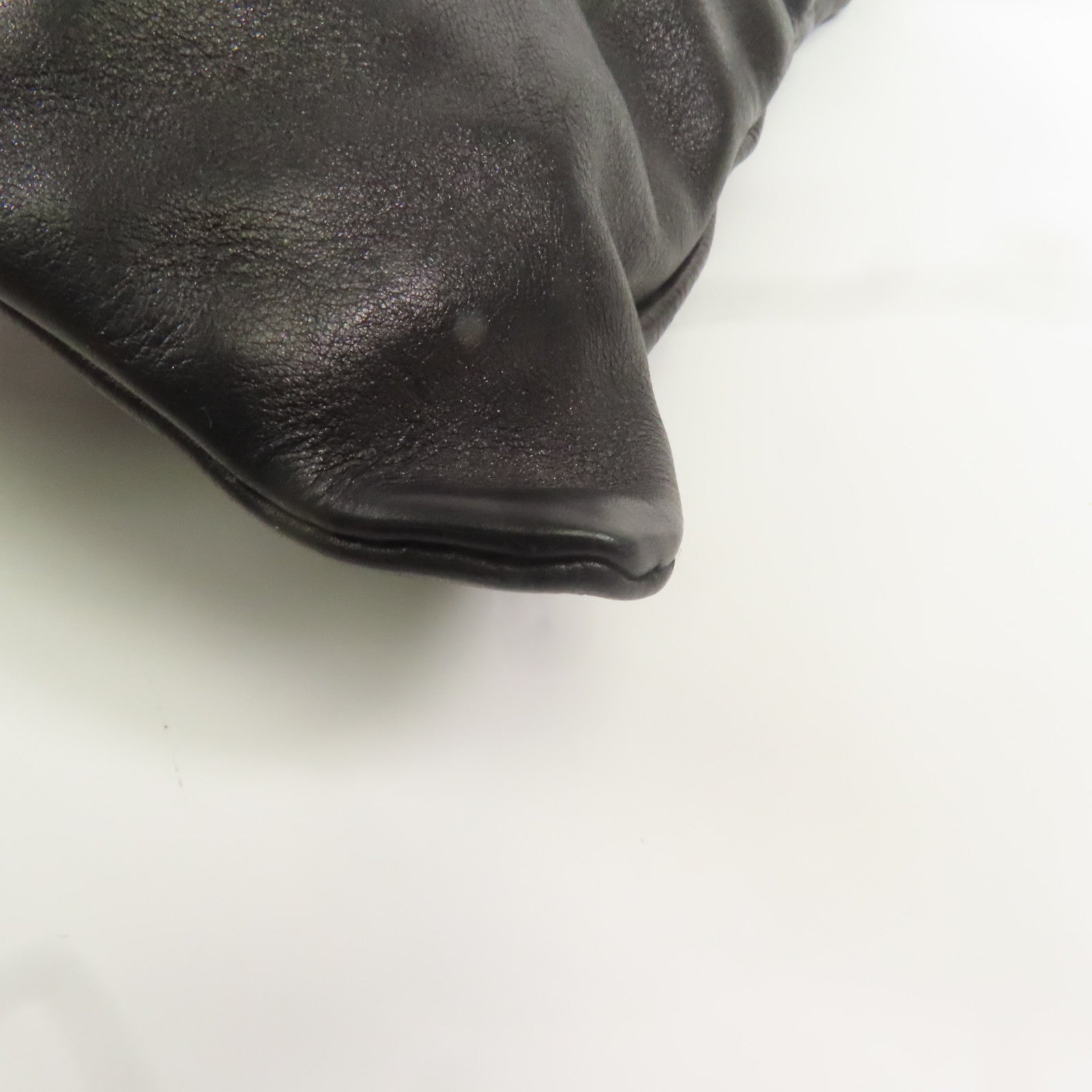 PRADA 牛皮皮革Shoulder Bag銀扣肩背袋黑色