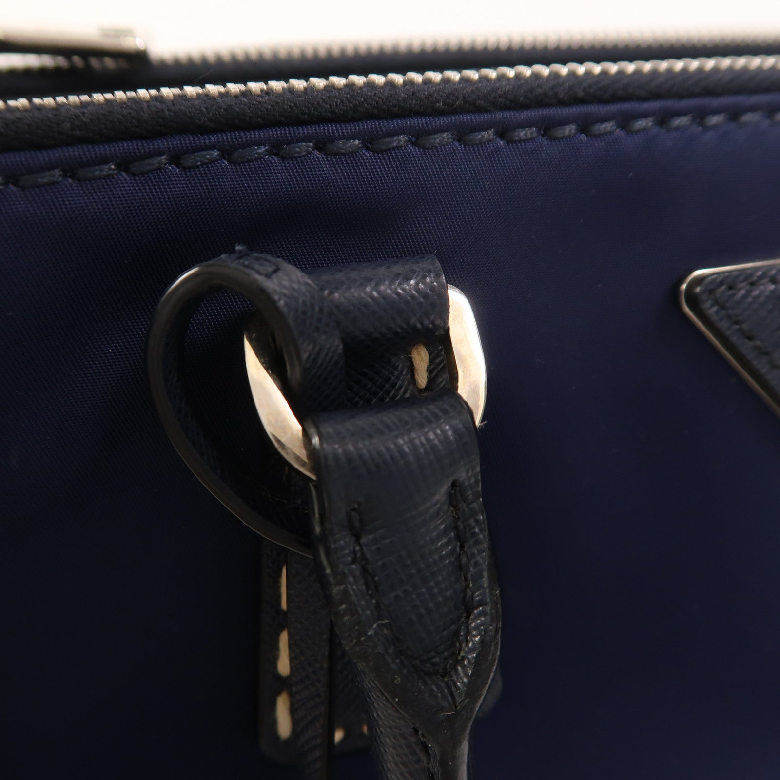 PRADA 尼龍/牛皮皮革2 Way Shoulder銀扣手挽肩背兩用袋