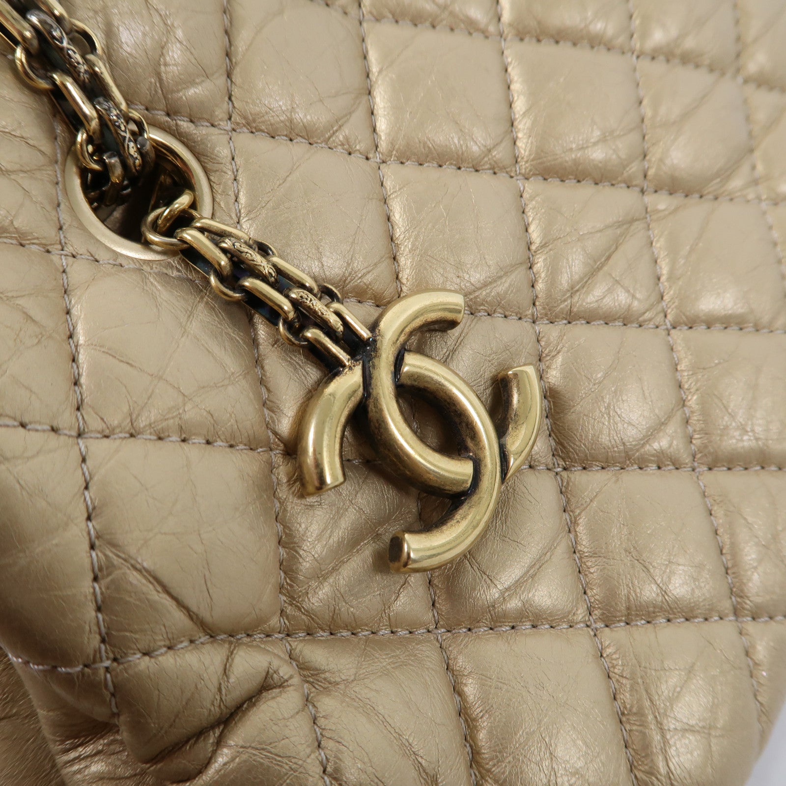 CHANEL 【激減優惠】菱格皮革Chain Shoulder金扣鏈帶肩背袋金色