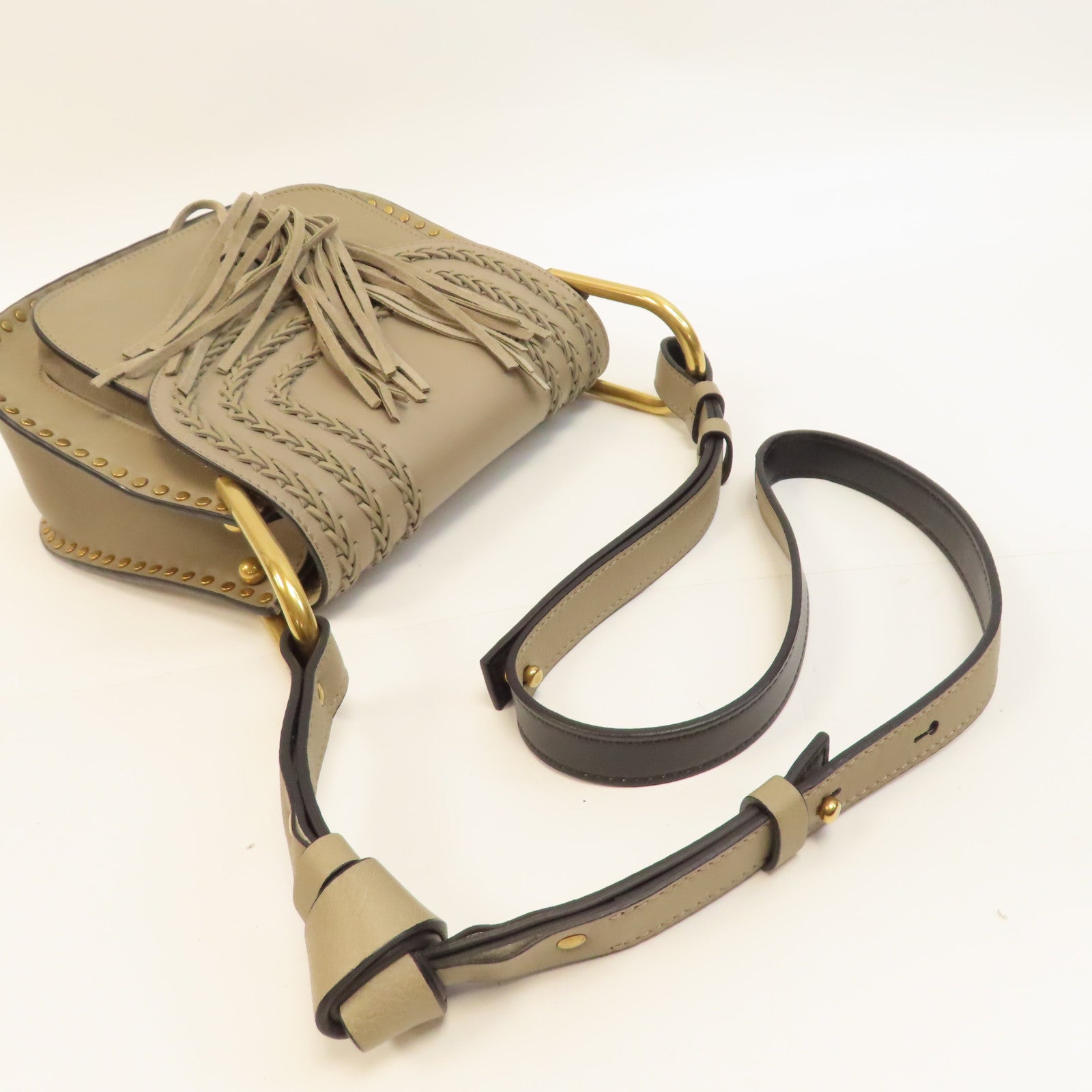 Chloe 牛皮皮革Hudson Leather Crossbody Bag金扣肩背袋米色
