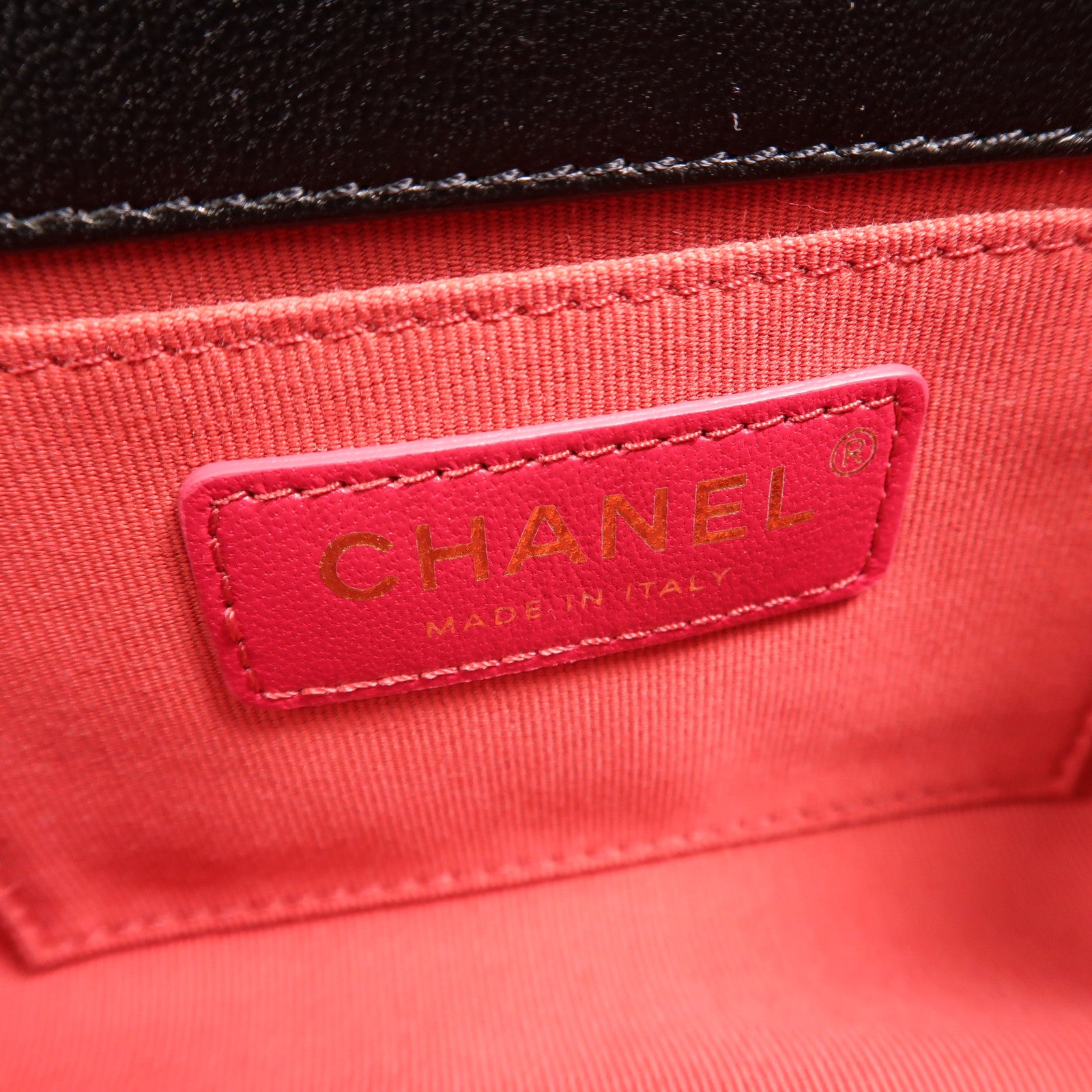 CHANEL 牛皮皮革Chain Shoulder鏈帶肩背袋