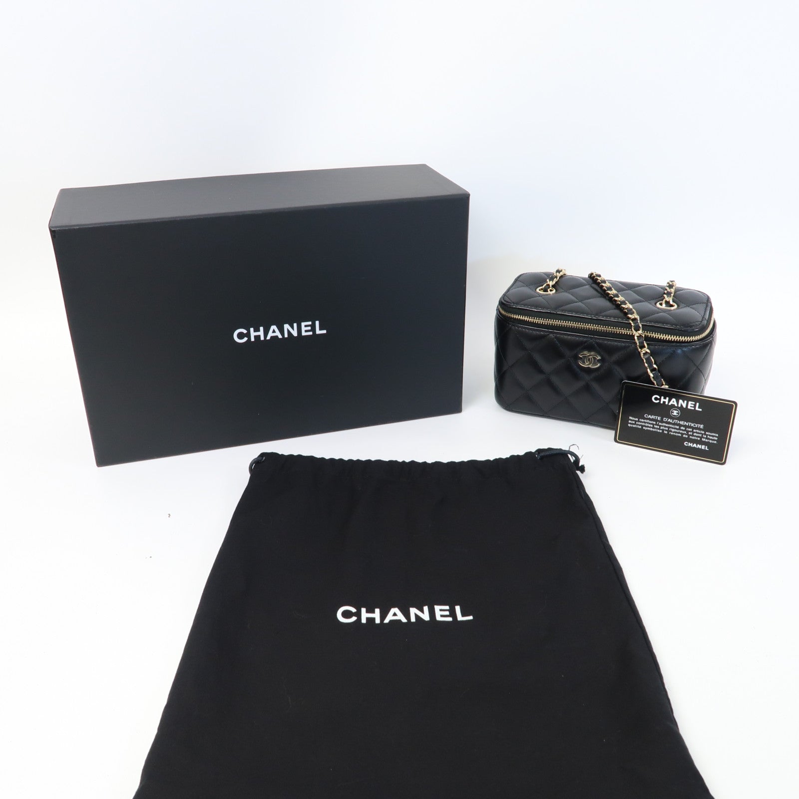 CHANEL 【激減優惠】菱格羊皮皮革Vanity Case金扣鏈帶肩背袋黑色