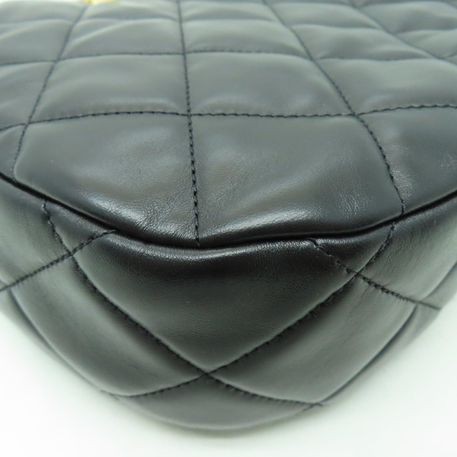 CHANEL 【激減優惠】菱格羊皮皮革Shoulder Bag金扣肩背袋黑色