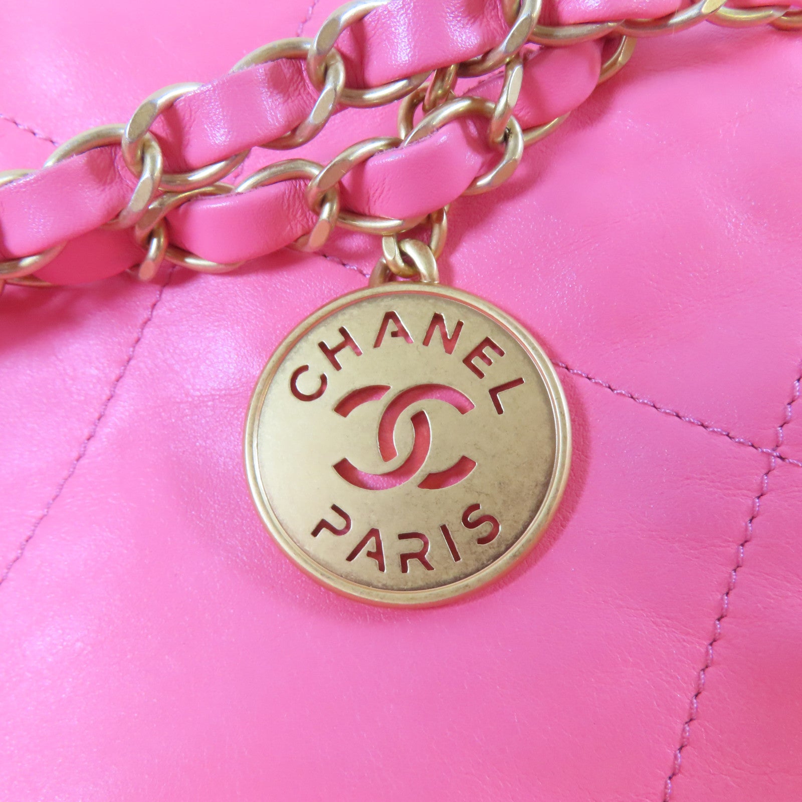 CHANEL 【激減優惠】菱格牛皮皮革C22 Small金扣鏈帶肩背袋粉紅色