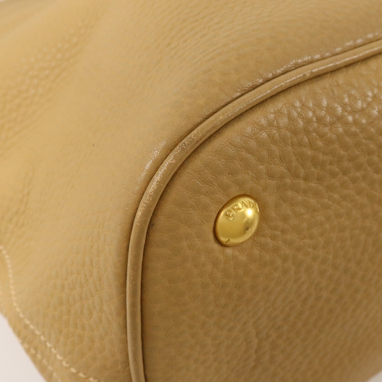 PRADA 牛皮皮革Hobo Bag金扣肩背袋