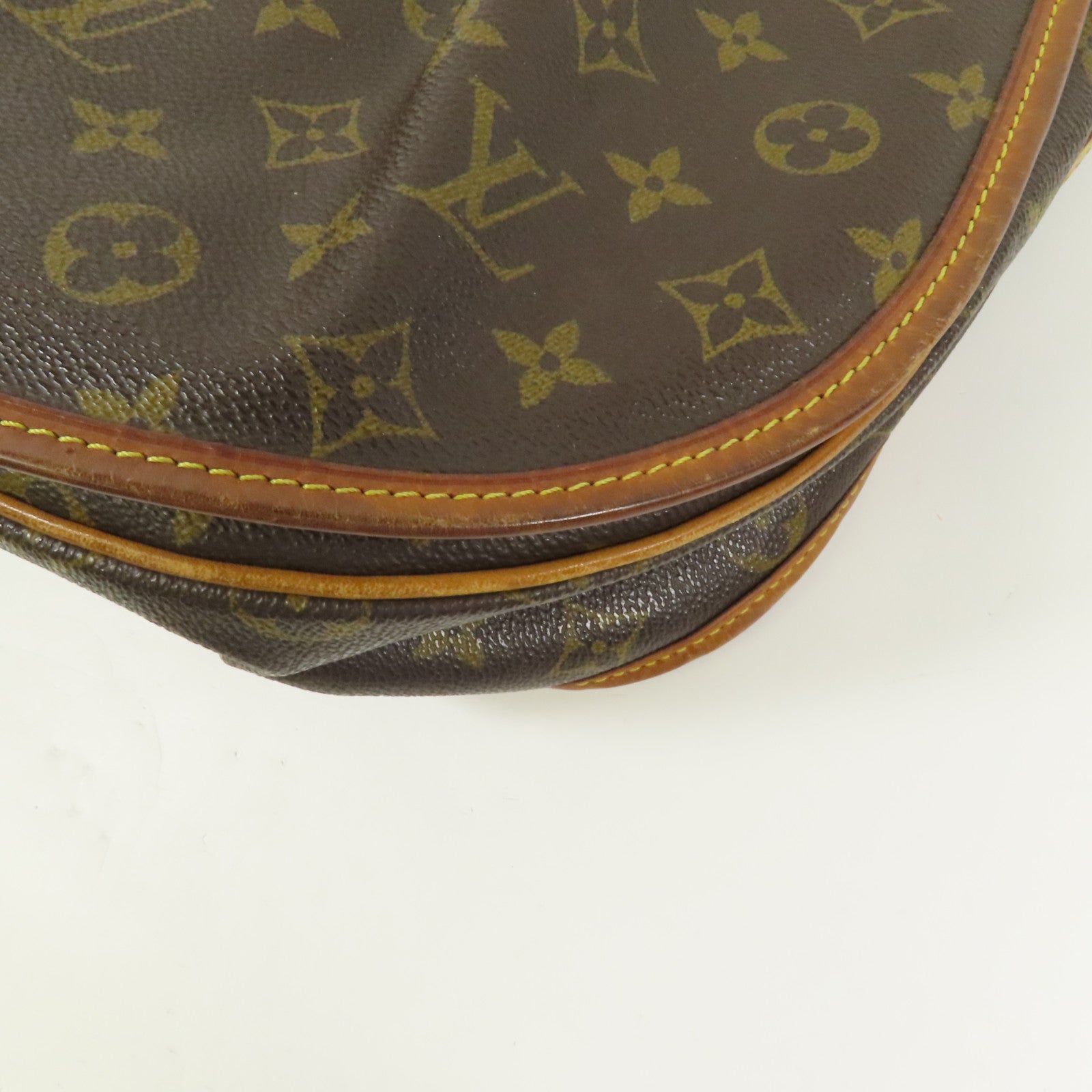 LOUIS VUITTON Monogram Menilmontant MM金扣肩背袋棕色