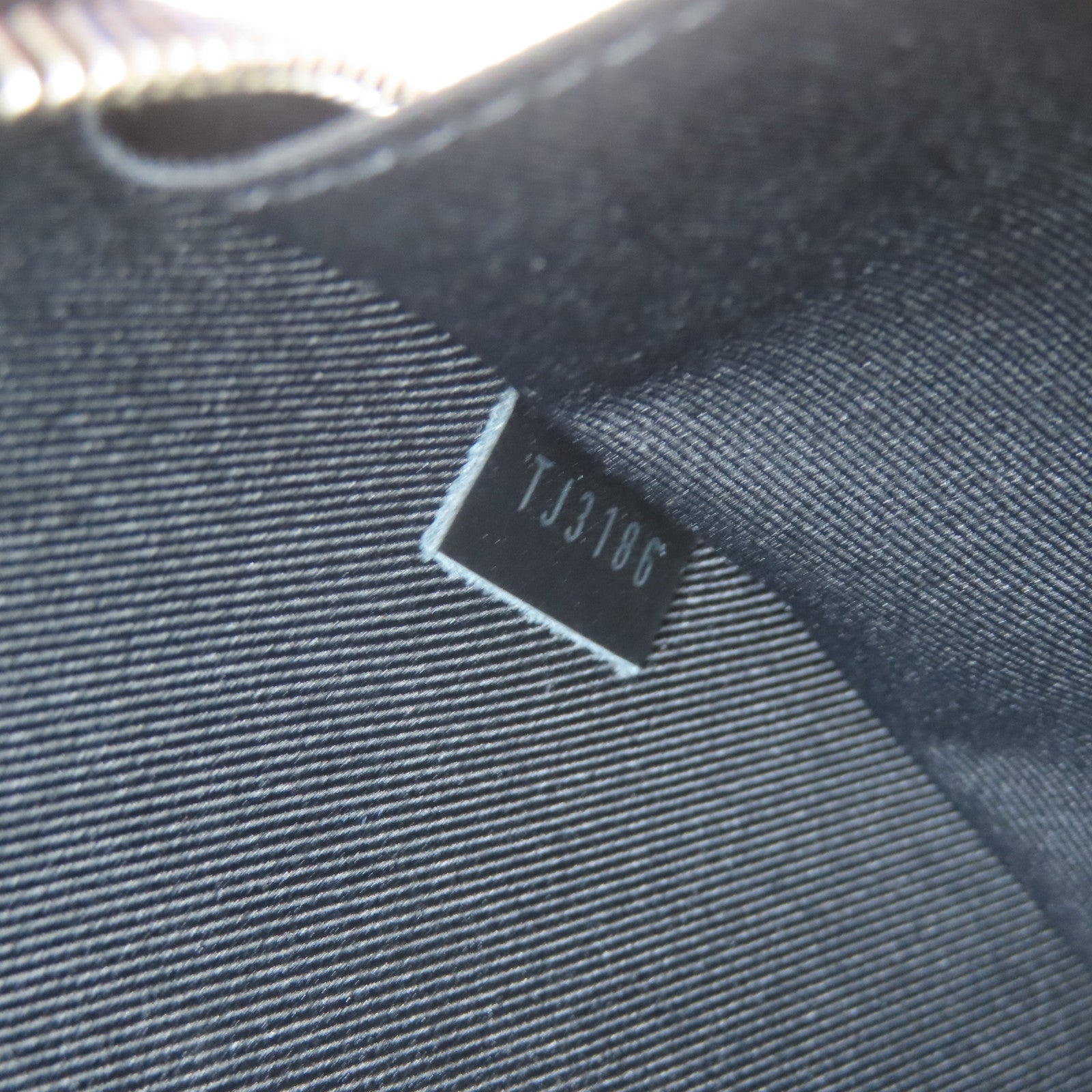 LOUIS VUITTON Damier Graphite Pochette Jour GM銀扣手拿包黑色/藍色