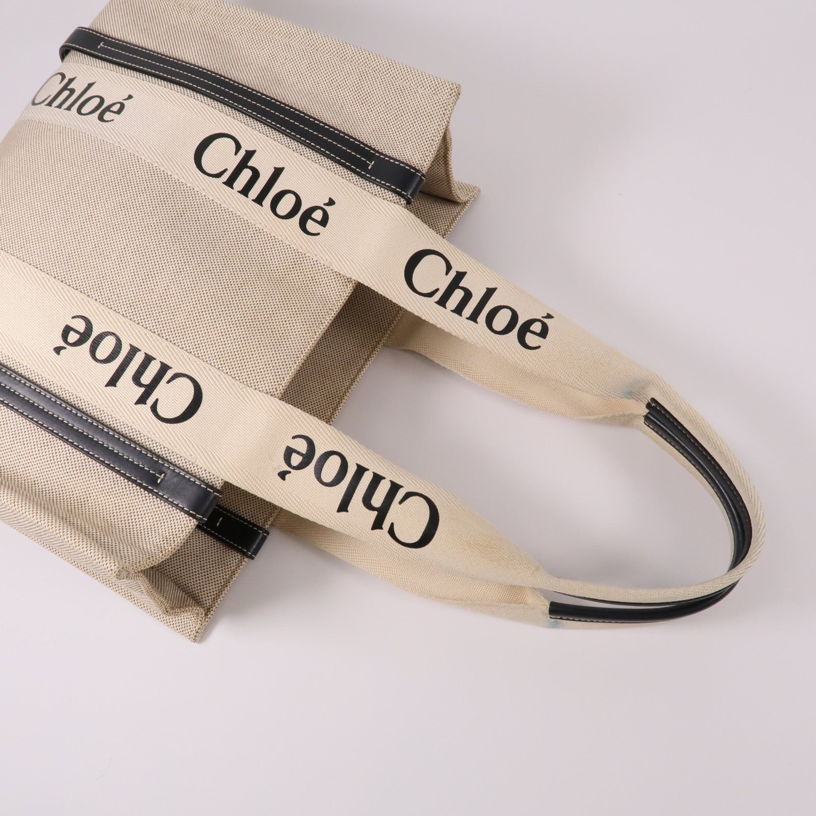 Chloe 帆布Woody Medium手挽袋