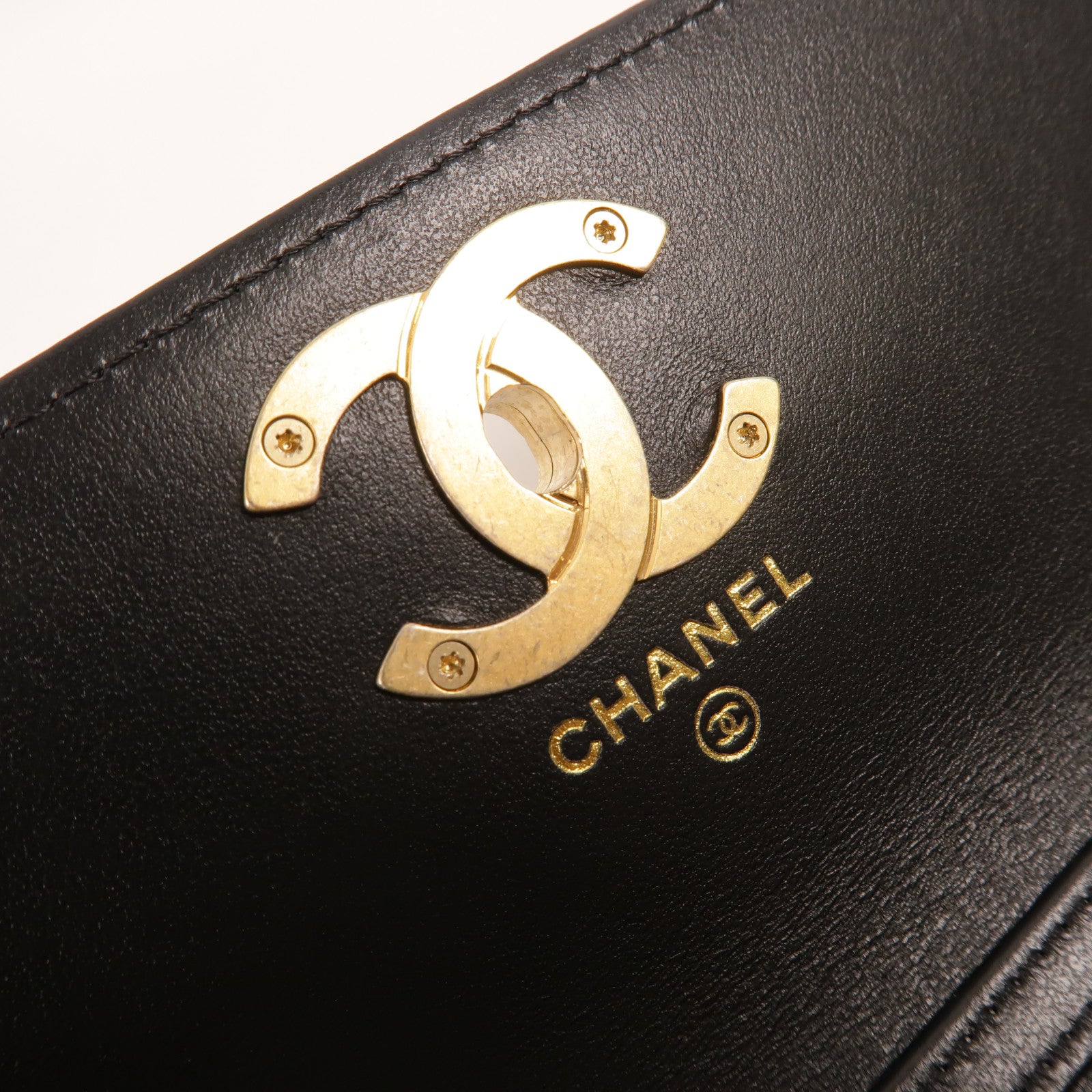 CHANEL 牛皮皮革Phone Holder With Chain肩背袋