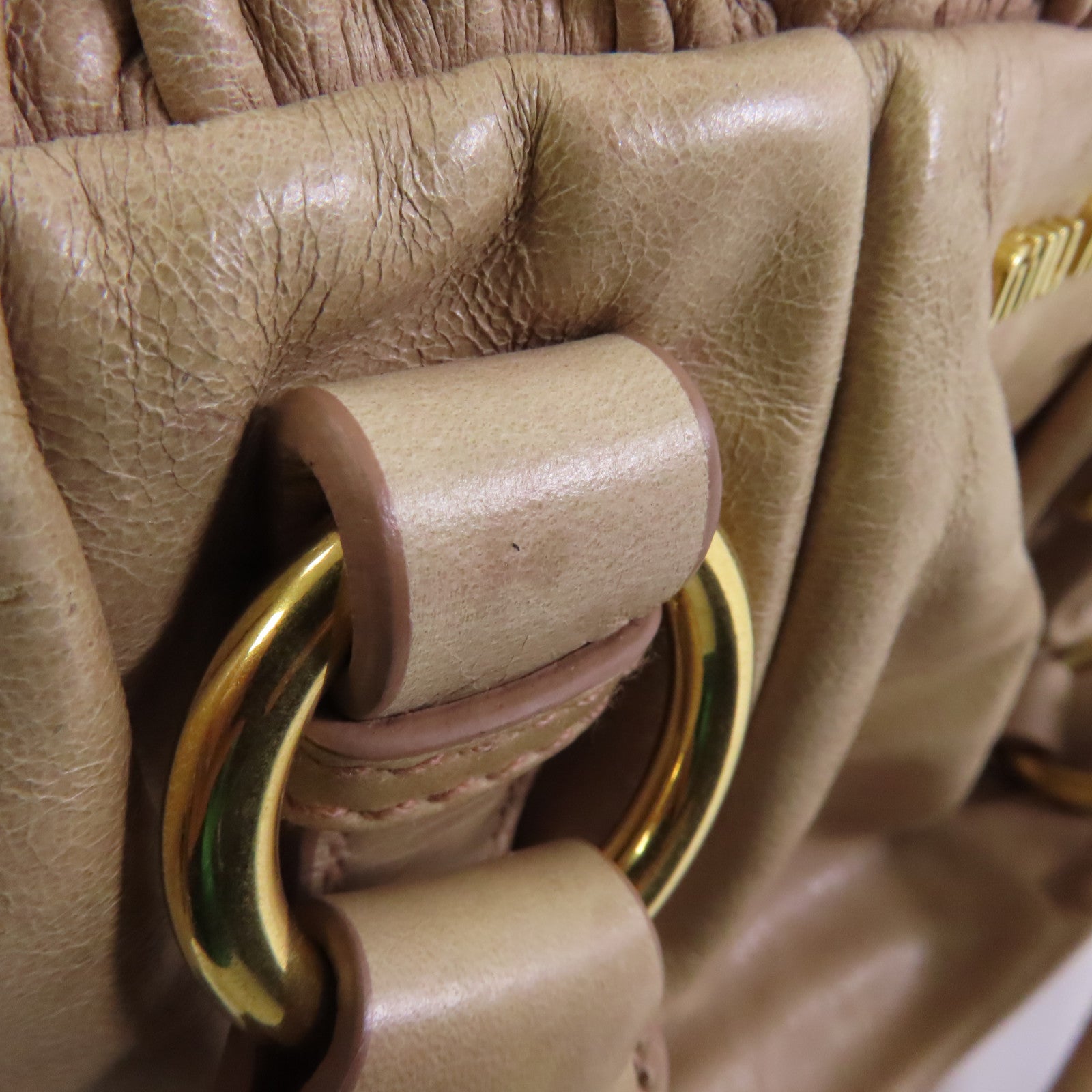 Miu Miu 牛皮皮革Shoulder Bag金扣手挽肩背兩用袋米色
