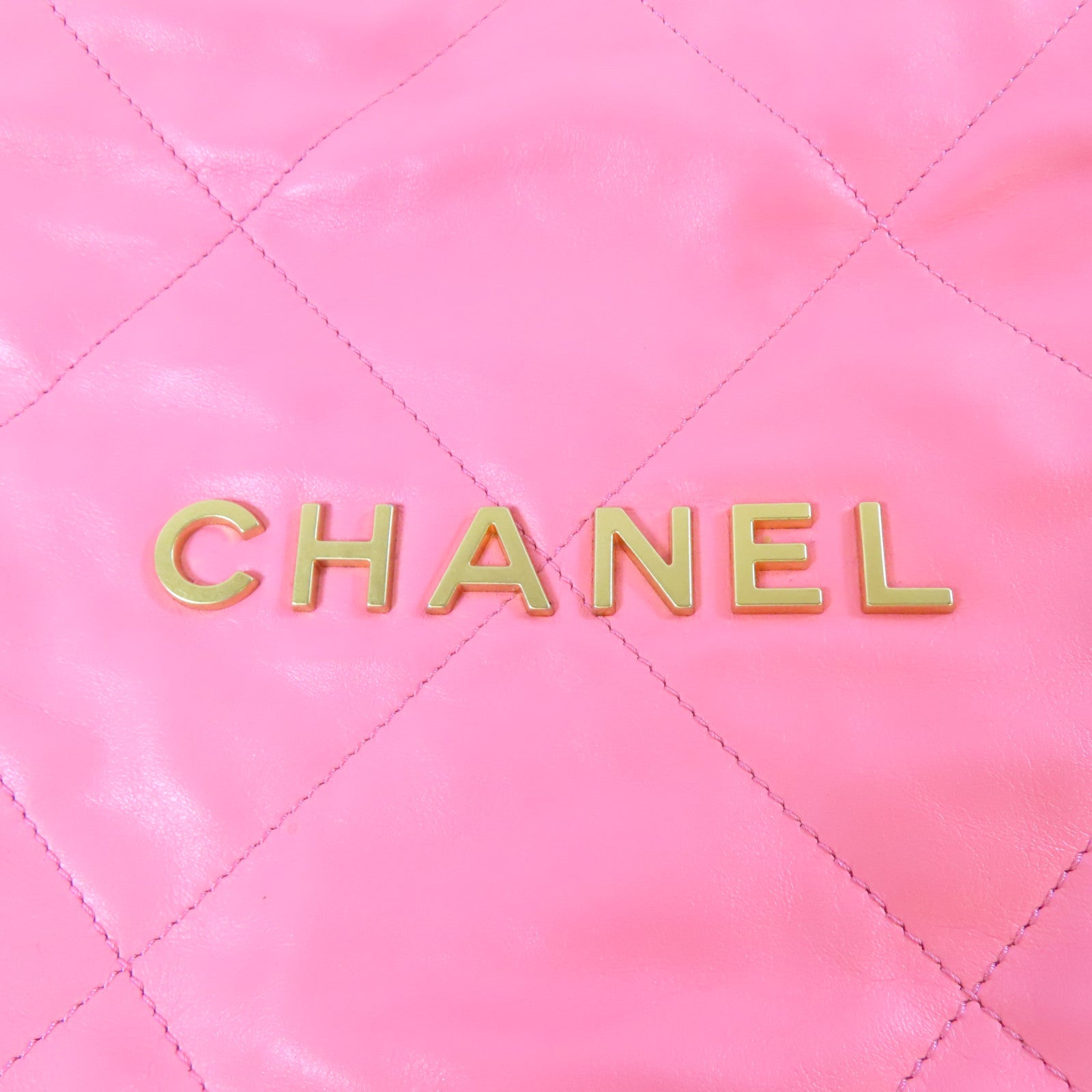 CHANEL 【激減優惠】菱格牛皮皮革C22 Small金扣鏈帶肩背袋粉紅色