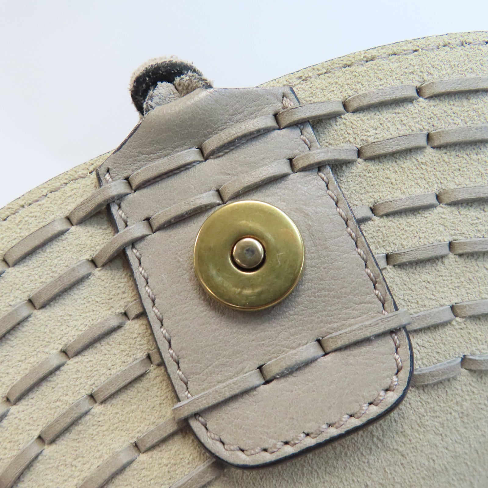 Chloe 牛皮皮革Hudson Leather Crossbody Bag金扣肩背袋米色