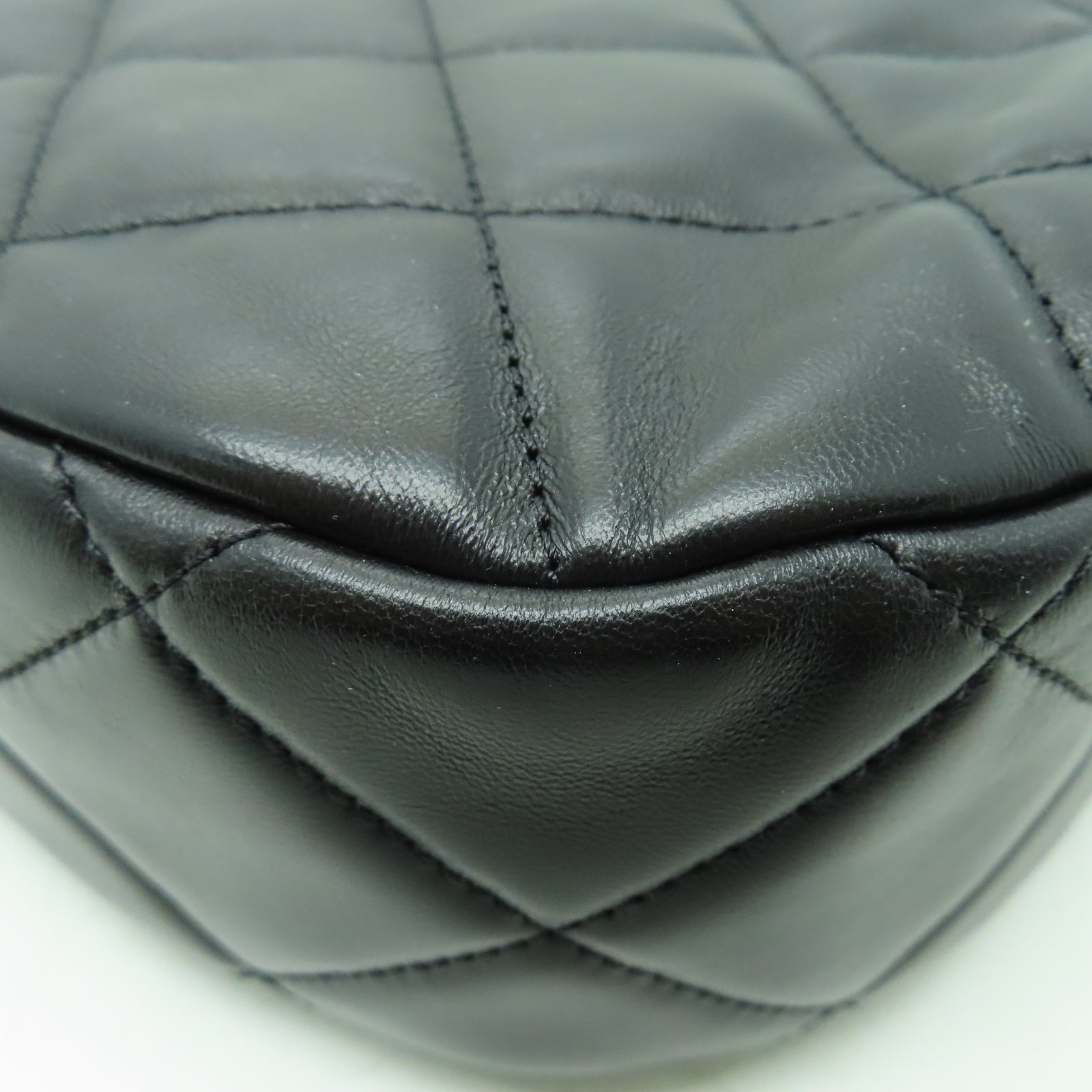 CHANEL 【激減優惠】菱格羊皮皮革Shoulder Bag金扣肩背袋黑色