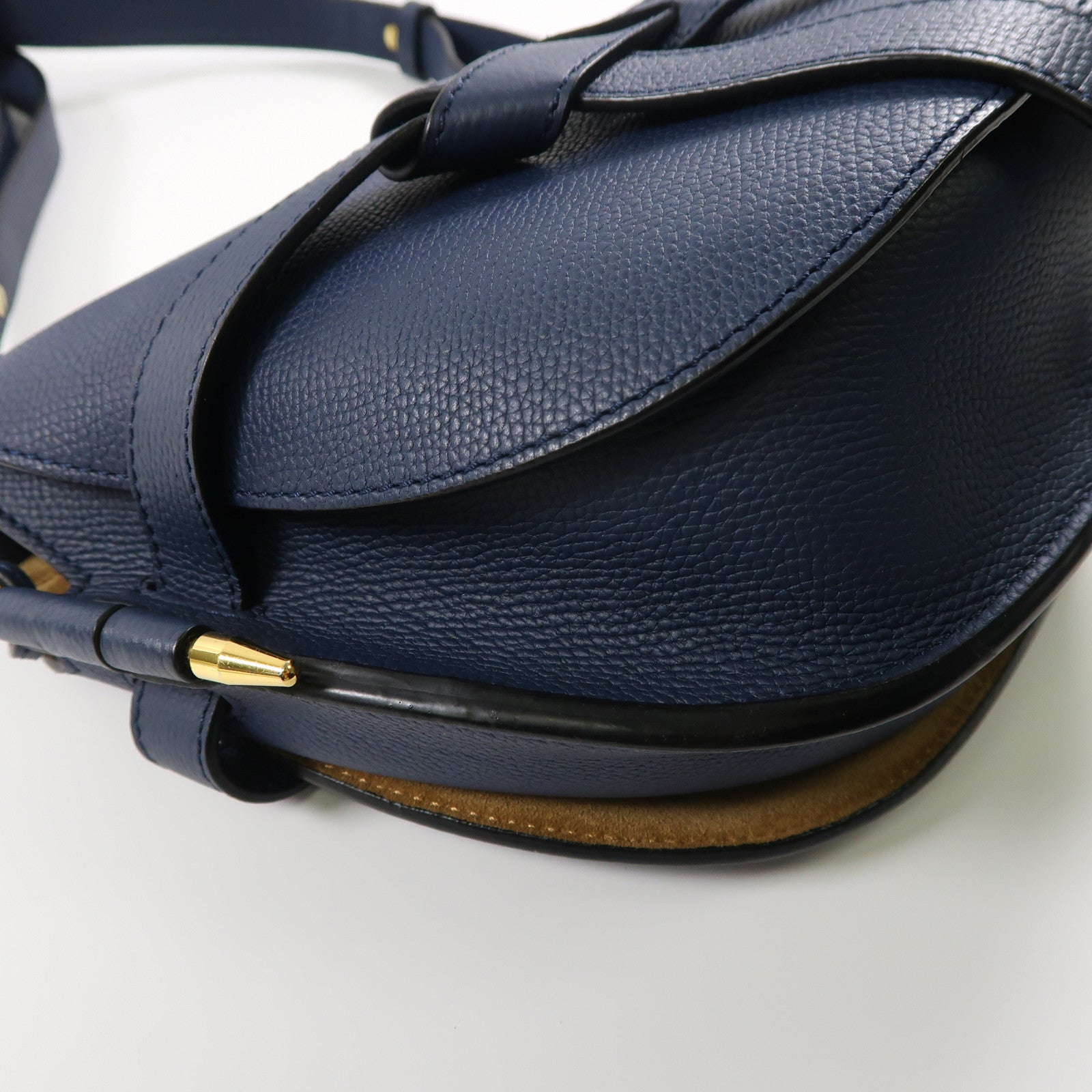 LOEWE 牛皮皮革Gate Bag金扣肩背袋深藍色