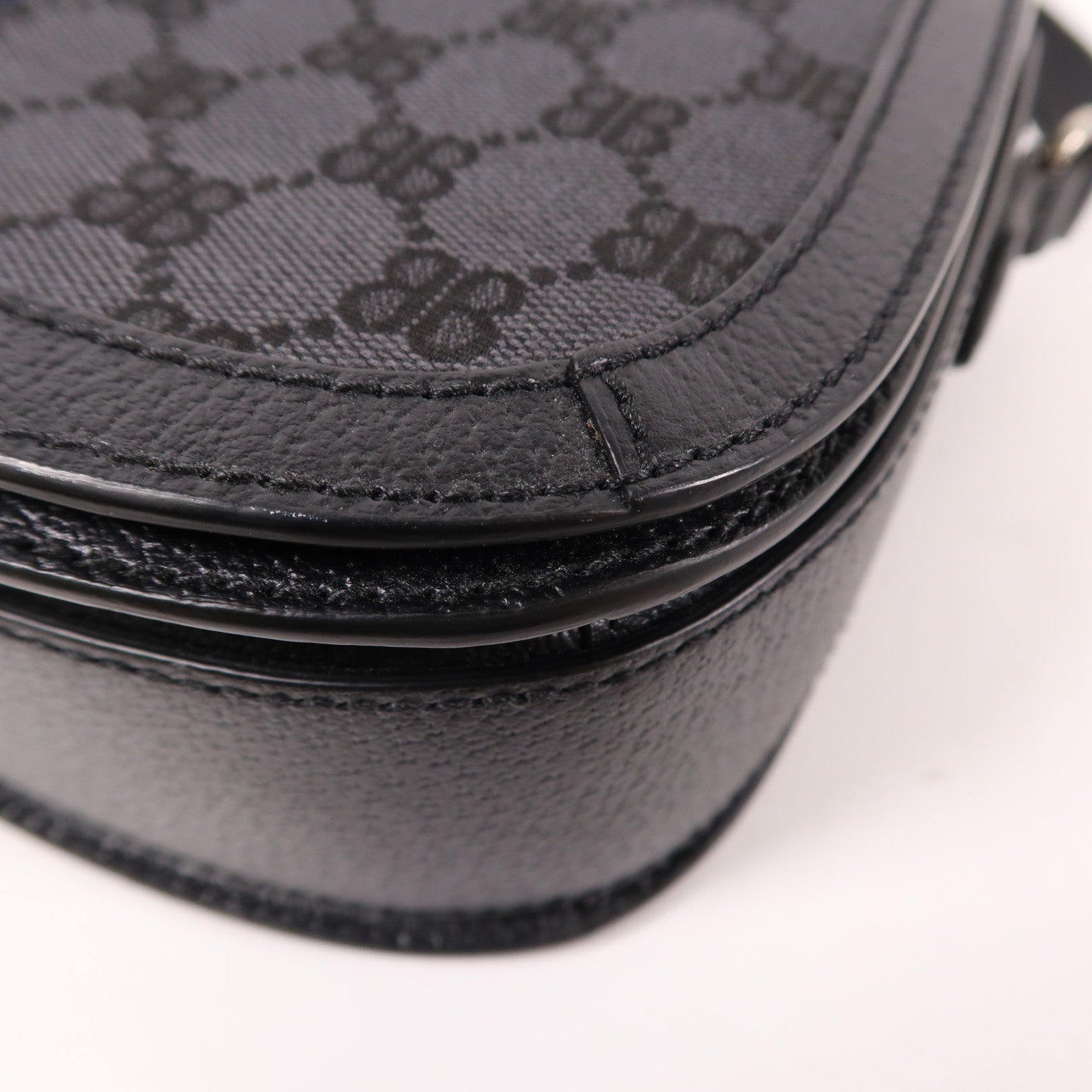 BALENCIAGA SHW The Hacker Project Shoulder Bag 680121 1000R Canvas Black