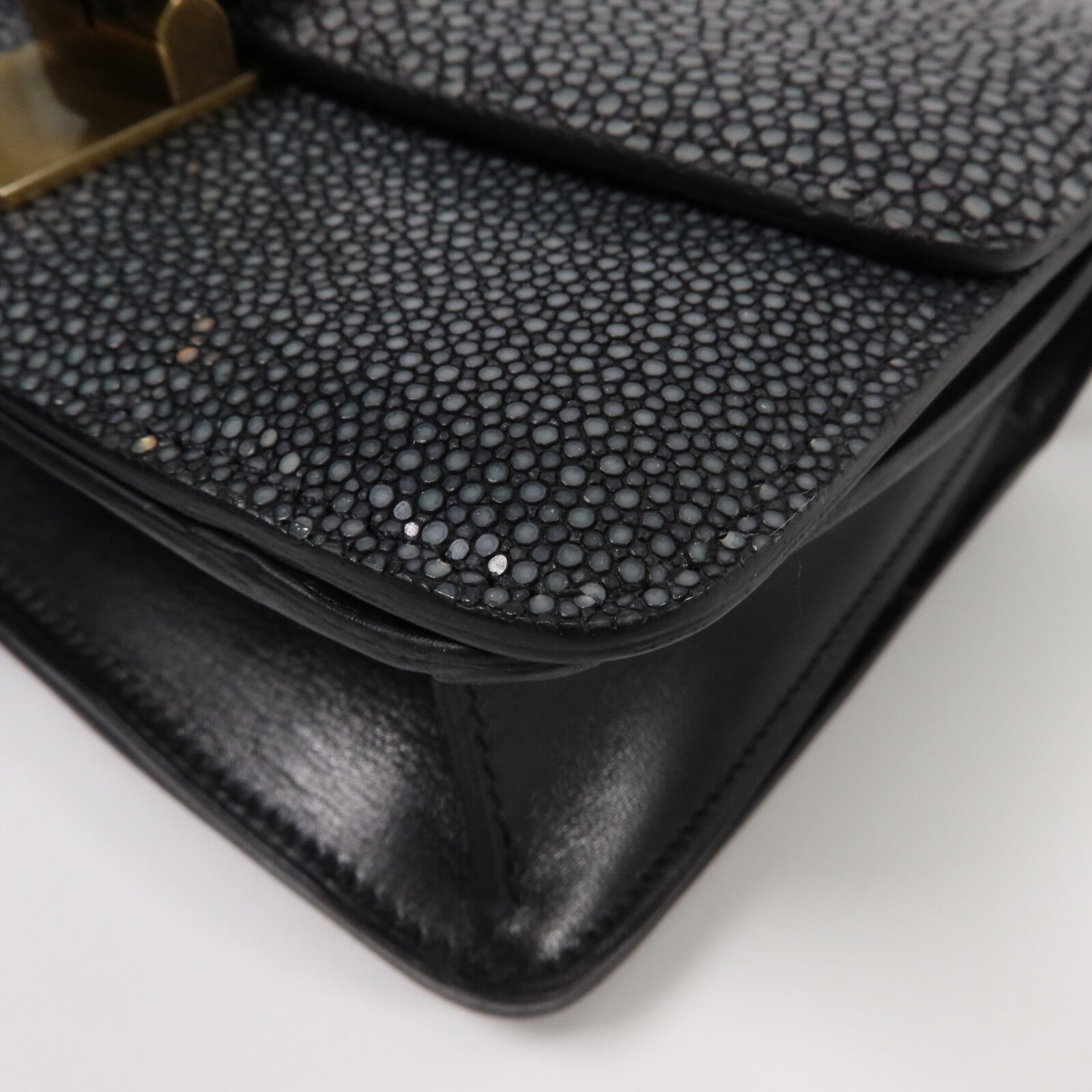 CELINE 魔鬼魚皮革Classic Box Mini肩背袋