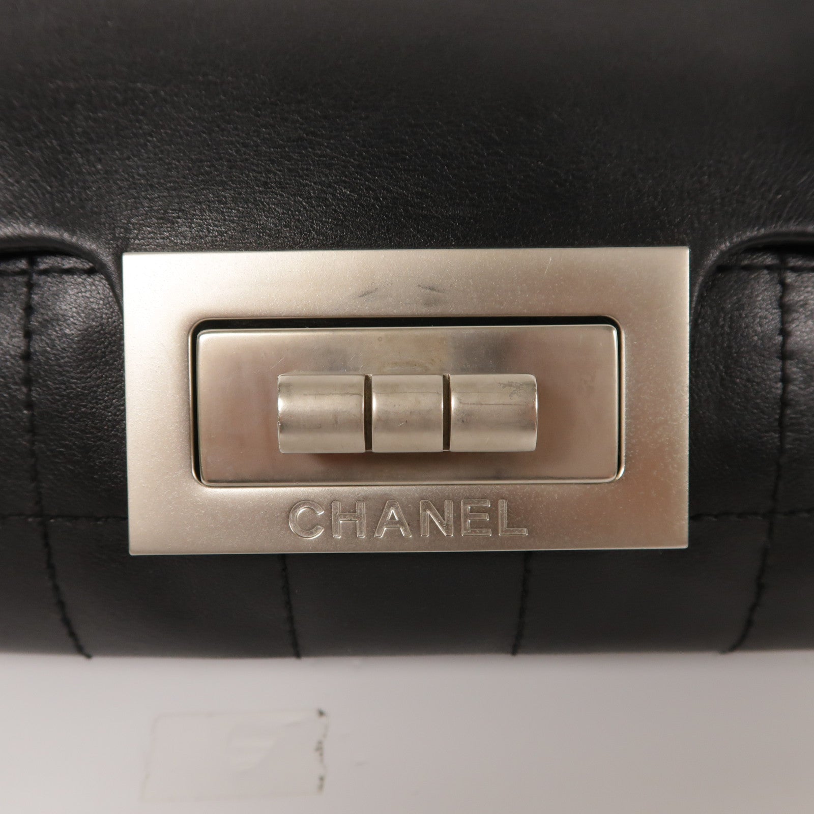 CHANEL 牛皮皮革2.55 Shoulder Bag銀扣肩背袋