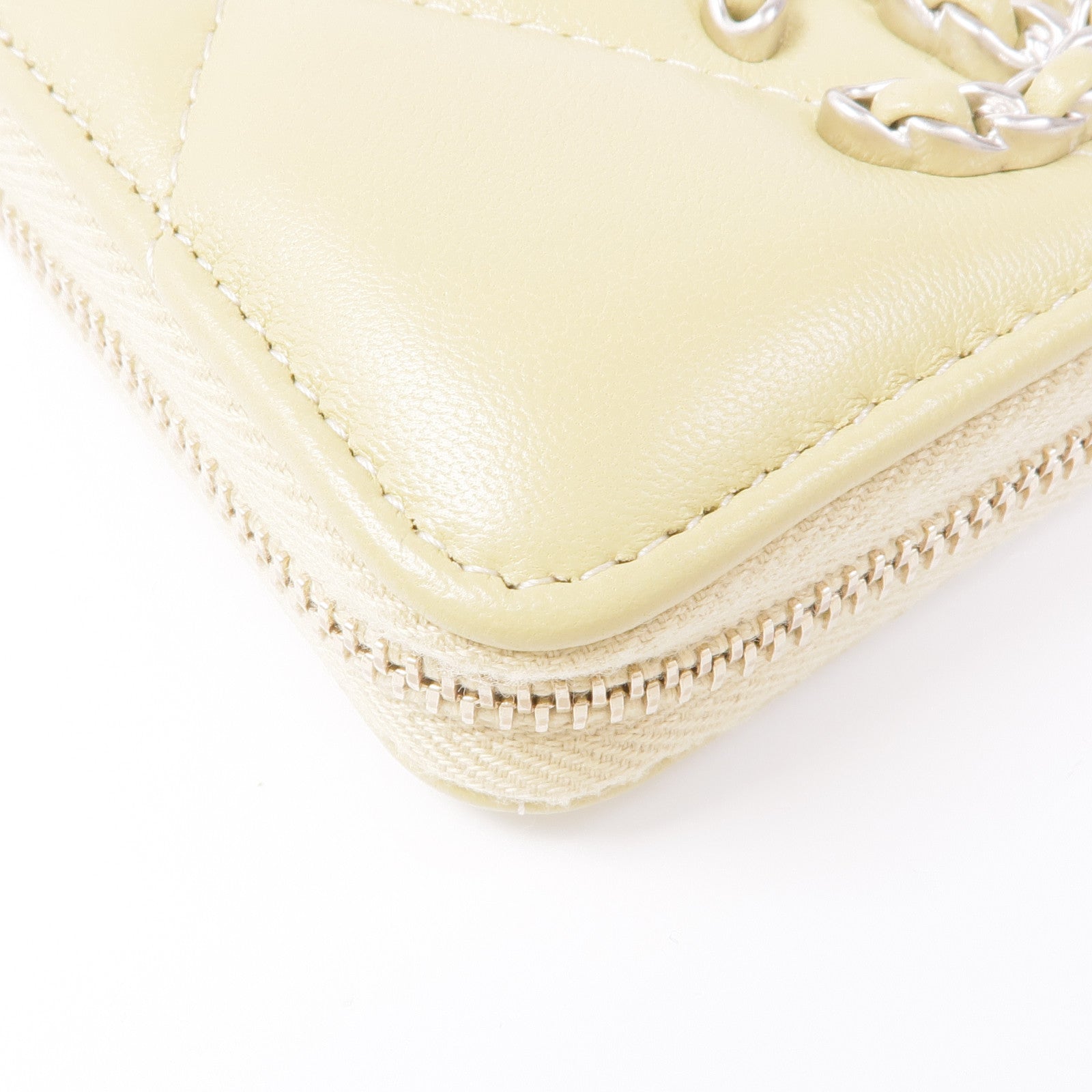 CHANEL 羊皮皮革C19 Zipper Coin Purse銀扣零錢包